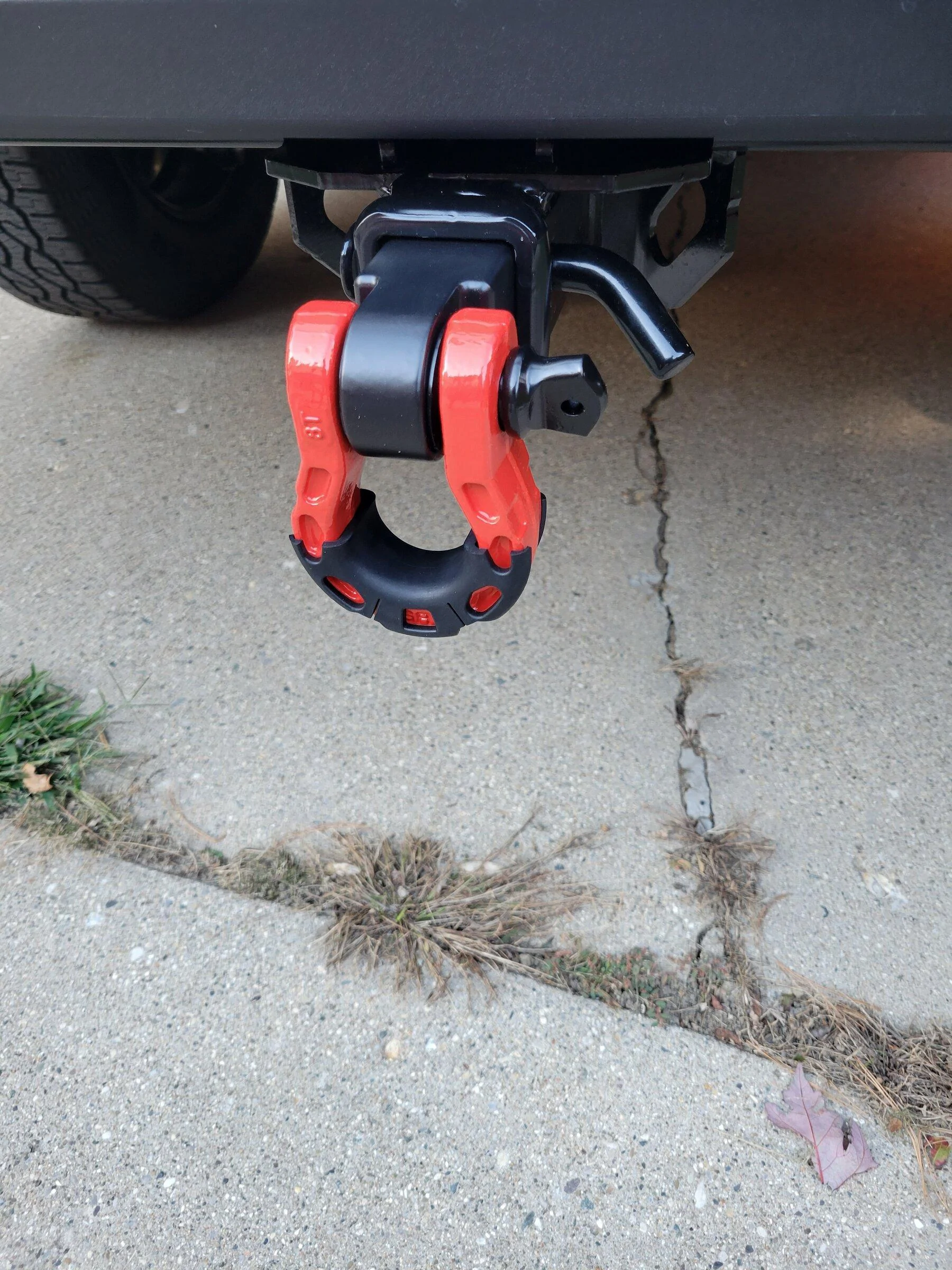 Ford F-150 Lariat grill vinyl mod (tremor-like) 20211018_164318