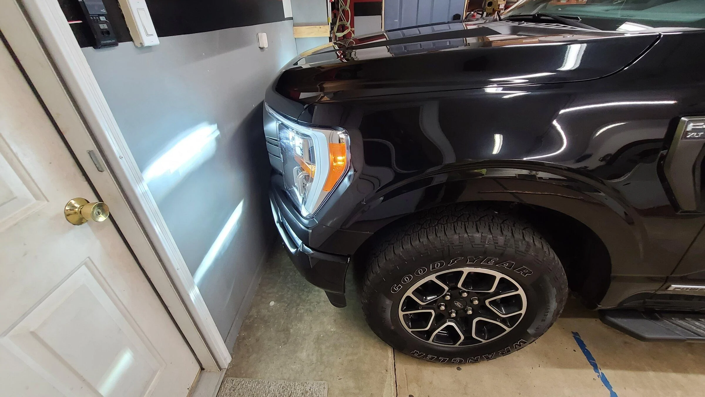 Ford F-150 When your garage is not deep enough for your new F150... 20211022_145224