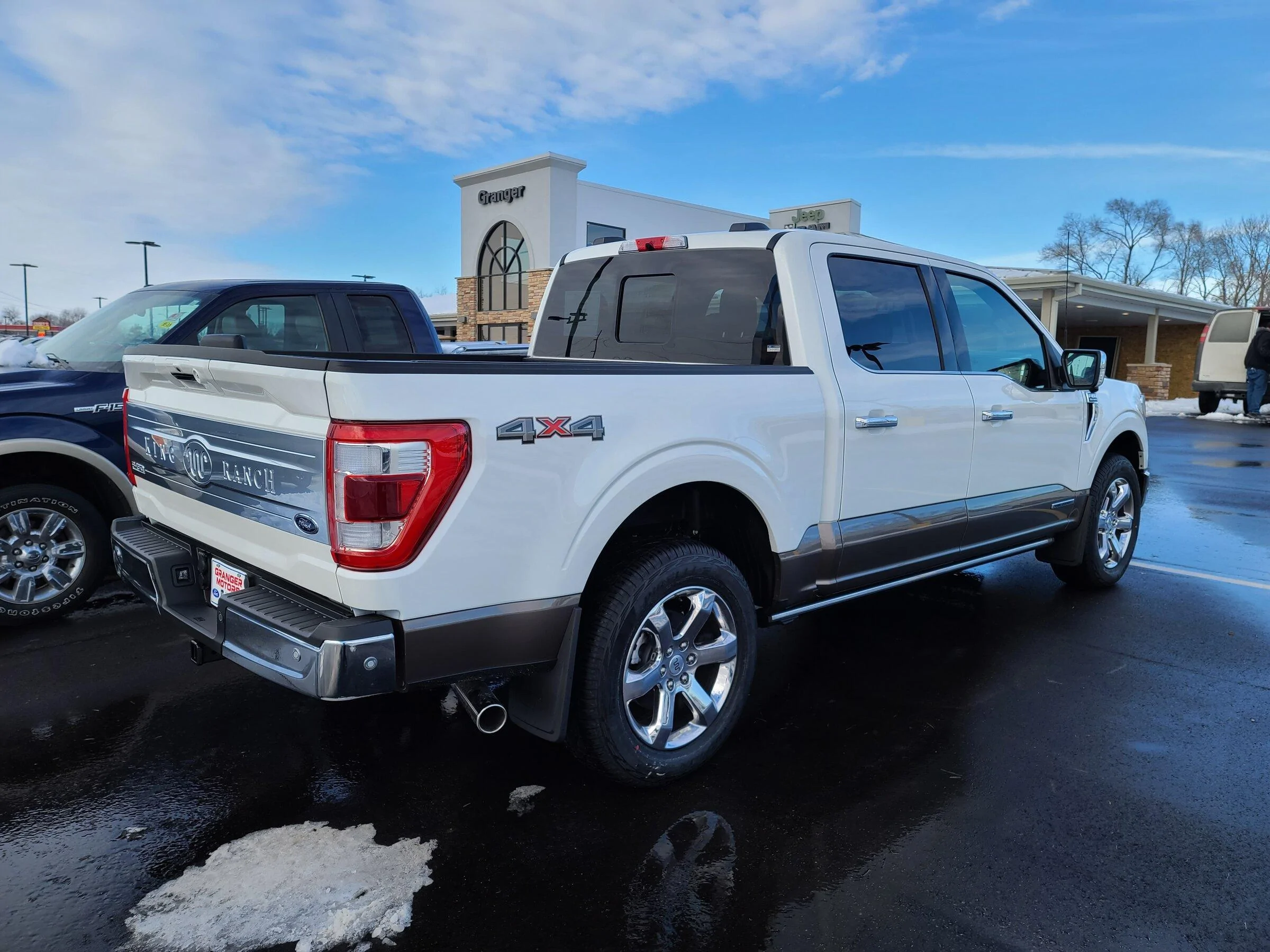 Ford F-150 12/13 Build Week 20220117_145659