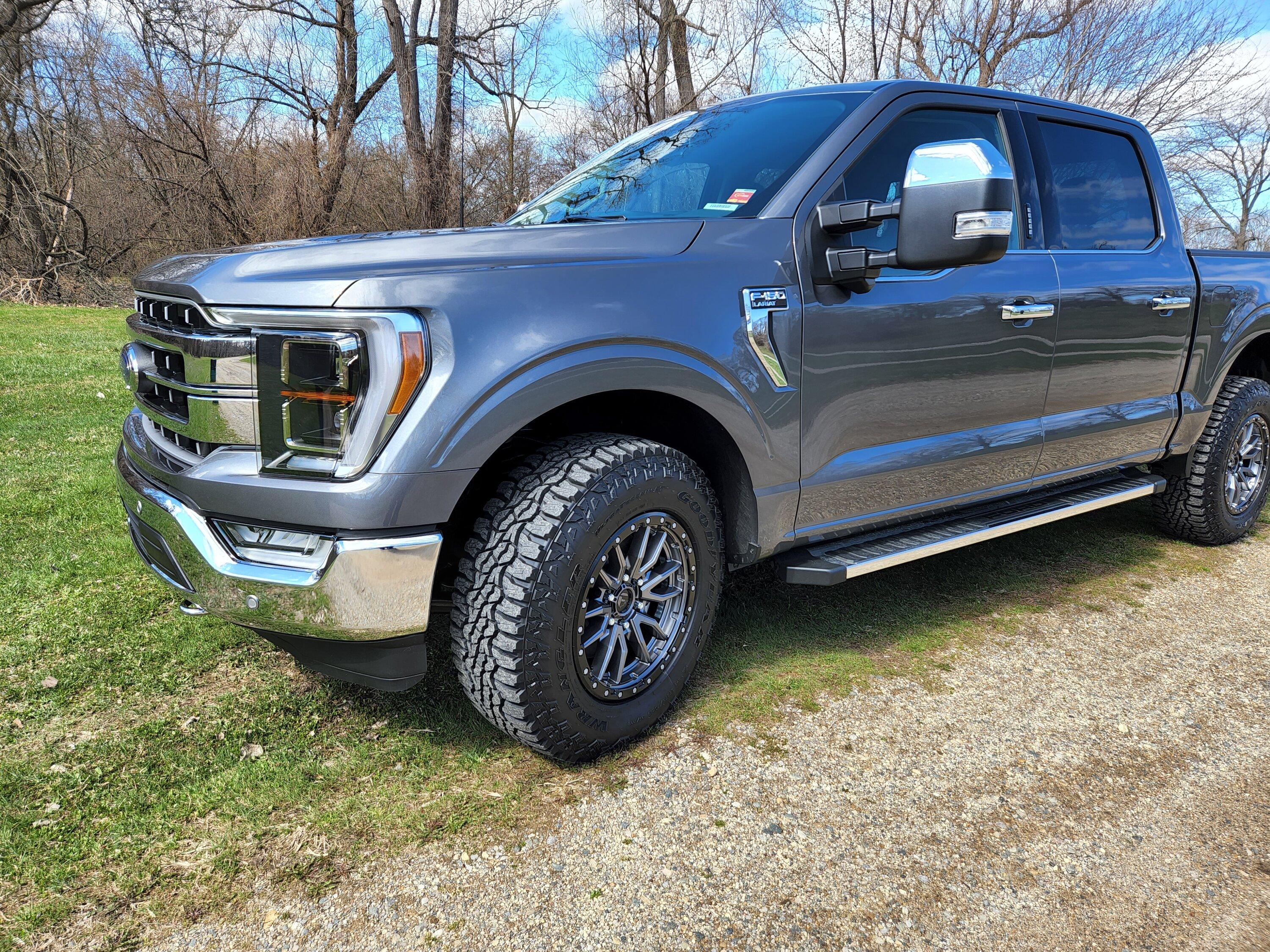 Ford F-150 Finalizing tire purchase 20220417_111938