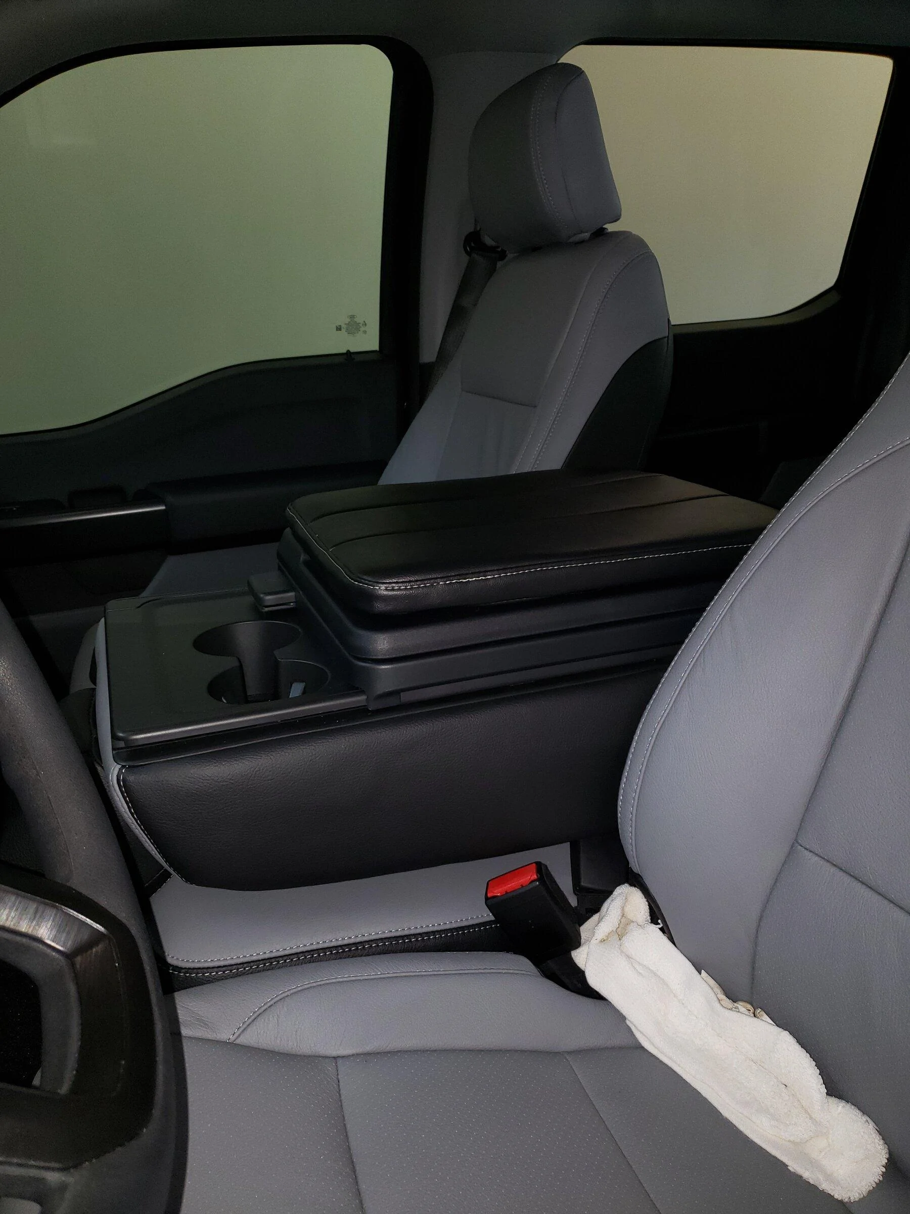 Ford F-150 Work surface 20220422_133536