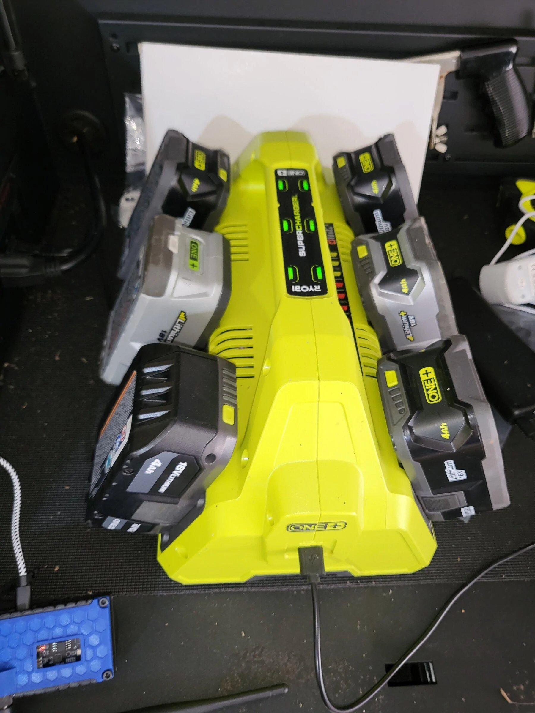 Ford F-150 Tools/gadgets for the powerboost 20220509_154354