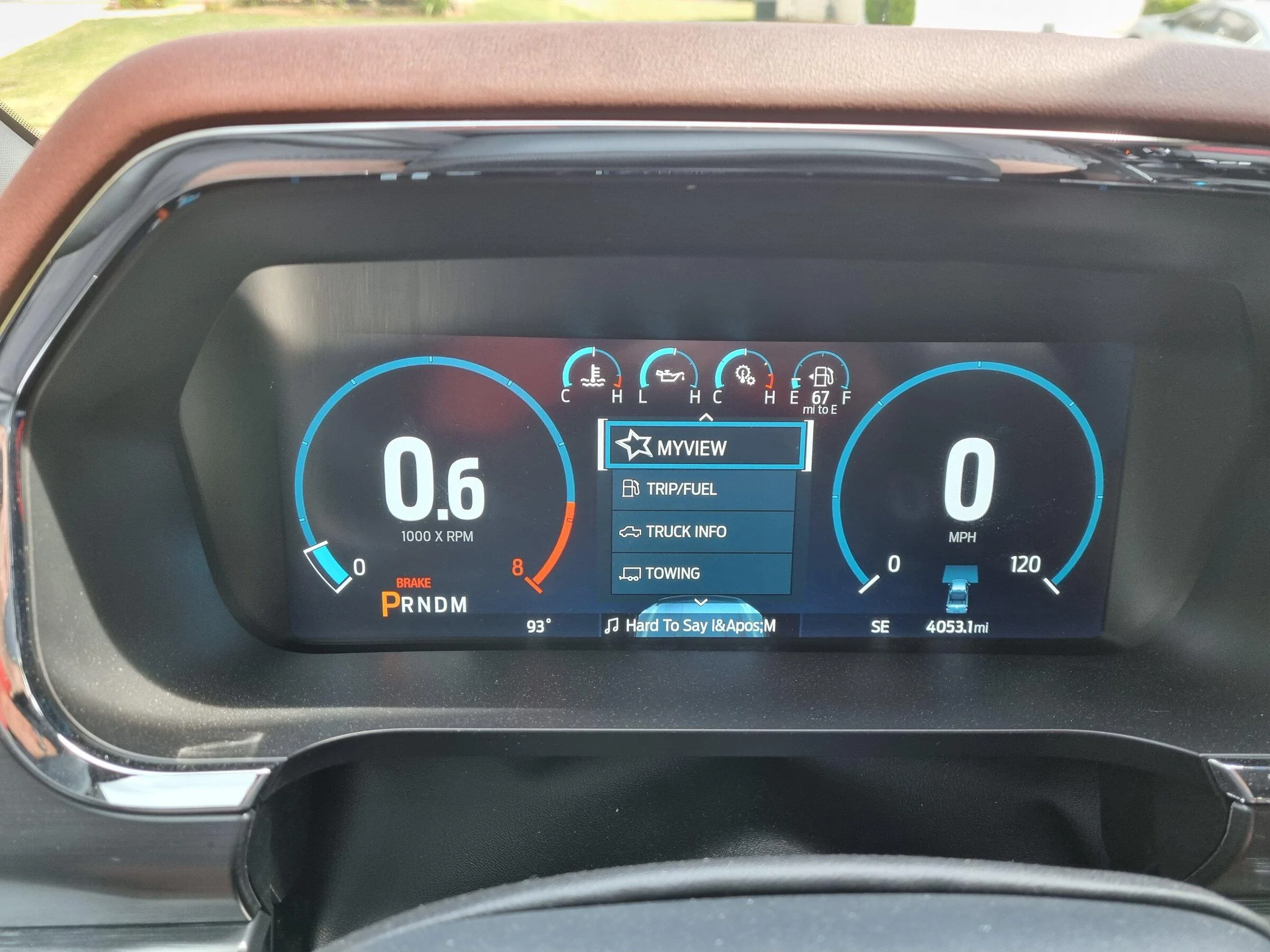 Ford F-150 How do I set my instrument panel to start in specific screen? 20220521_153711