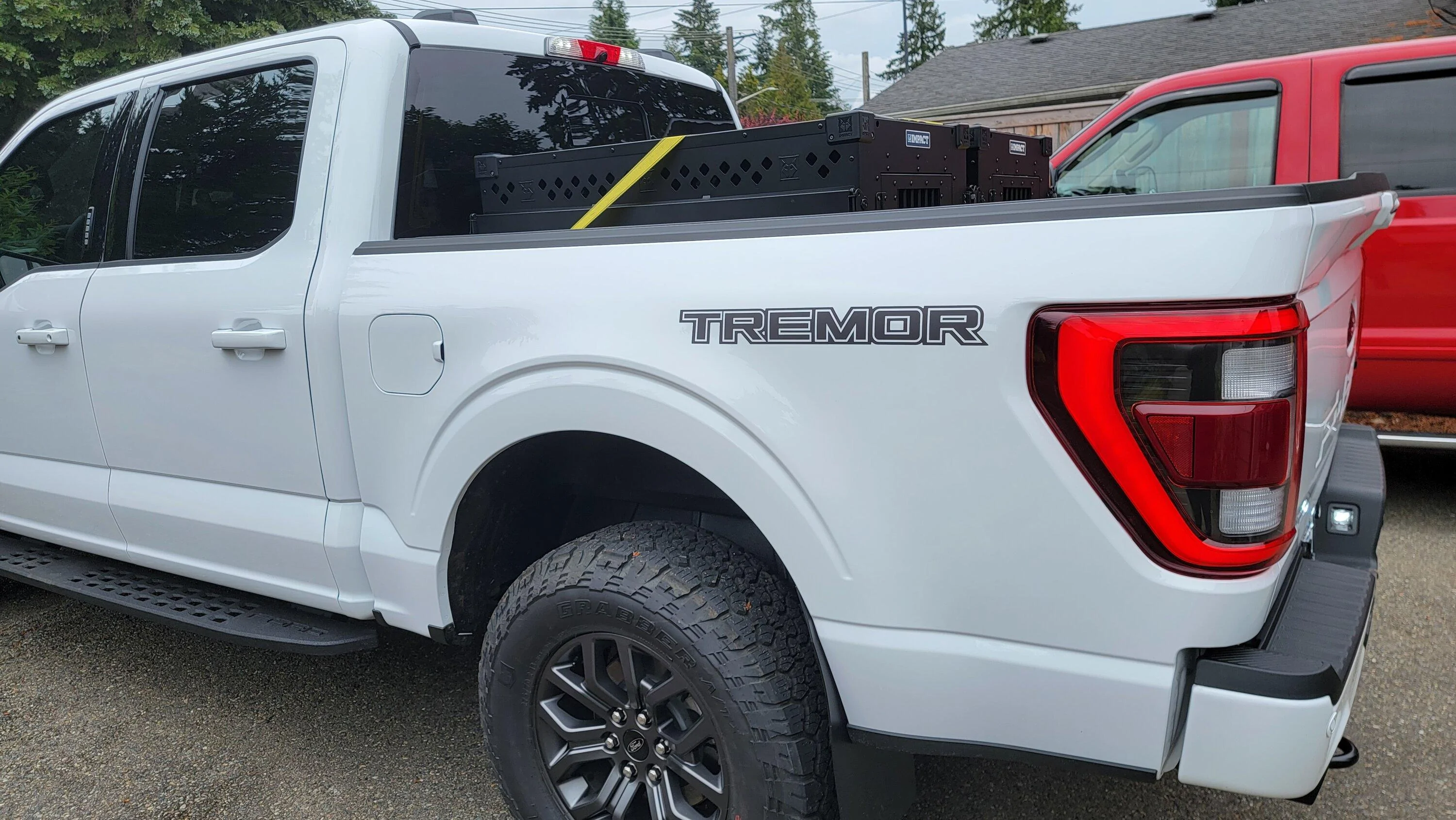 Ford F-150 OXFORD WHITE F-150 (2021+) Club 20220615_123055