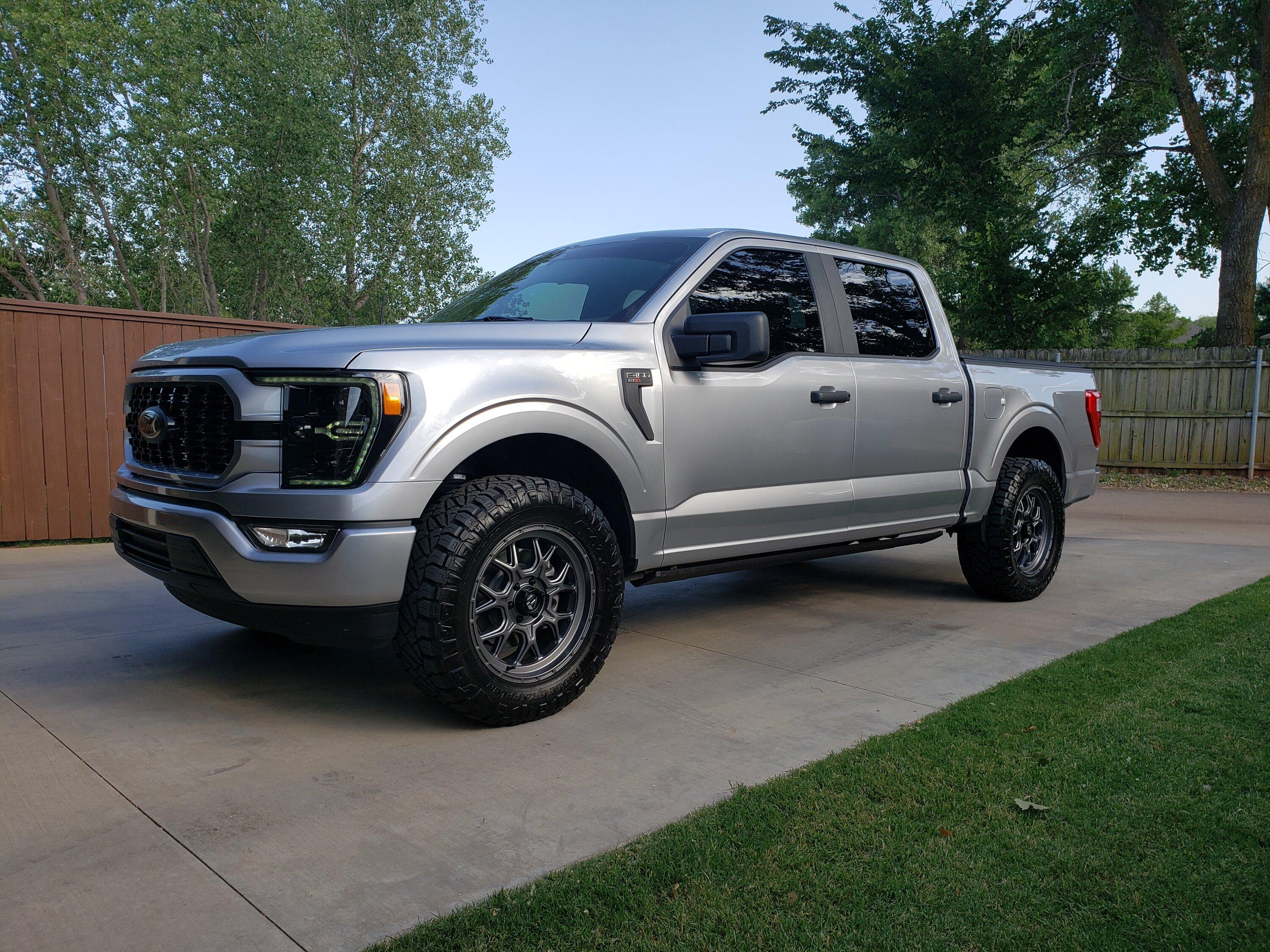 Ford F-150 Winter tires downsize 20" to 18" 20220707_175137