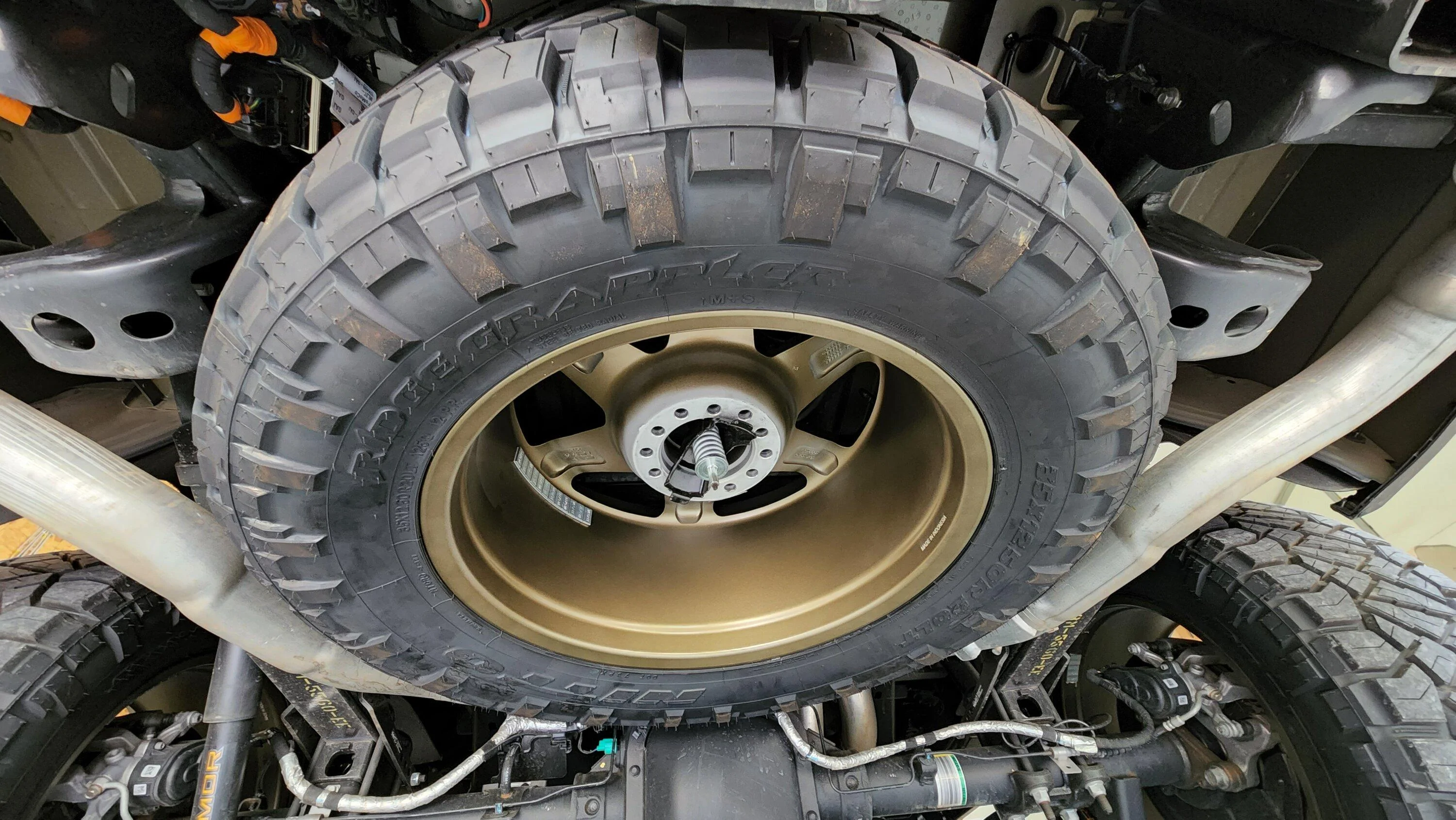Ford F-150 Largest diameter spare tire that will fit under pickup bed? 20220730_105540