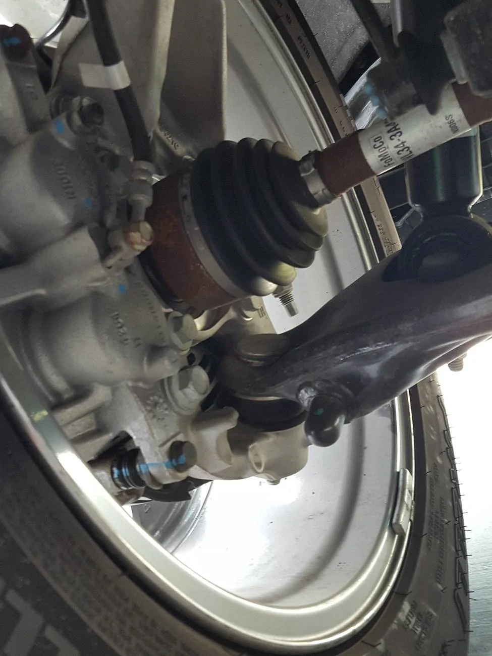 Ford F-150 Rust on brand new 2025 Platinum 20220804_124152