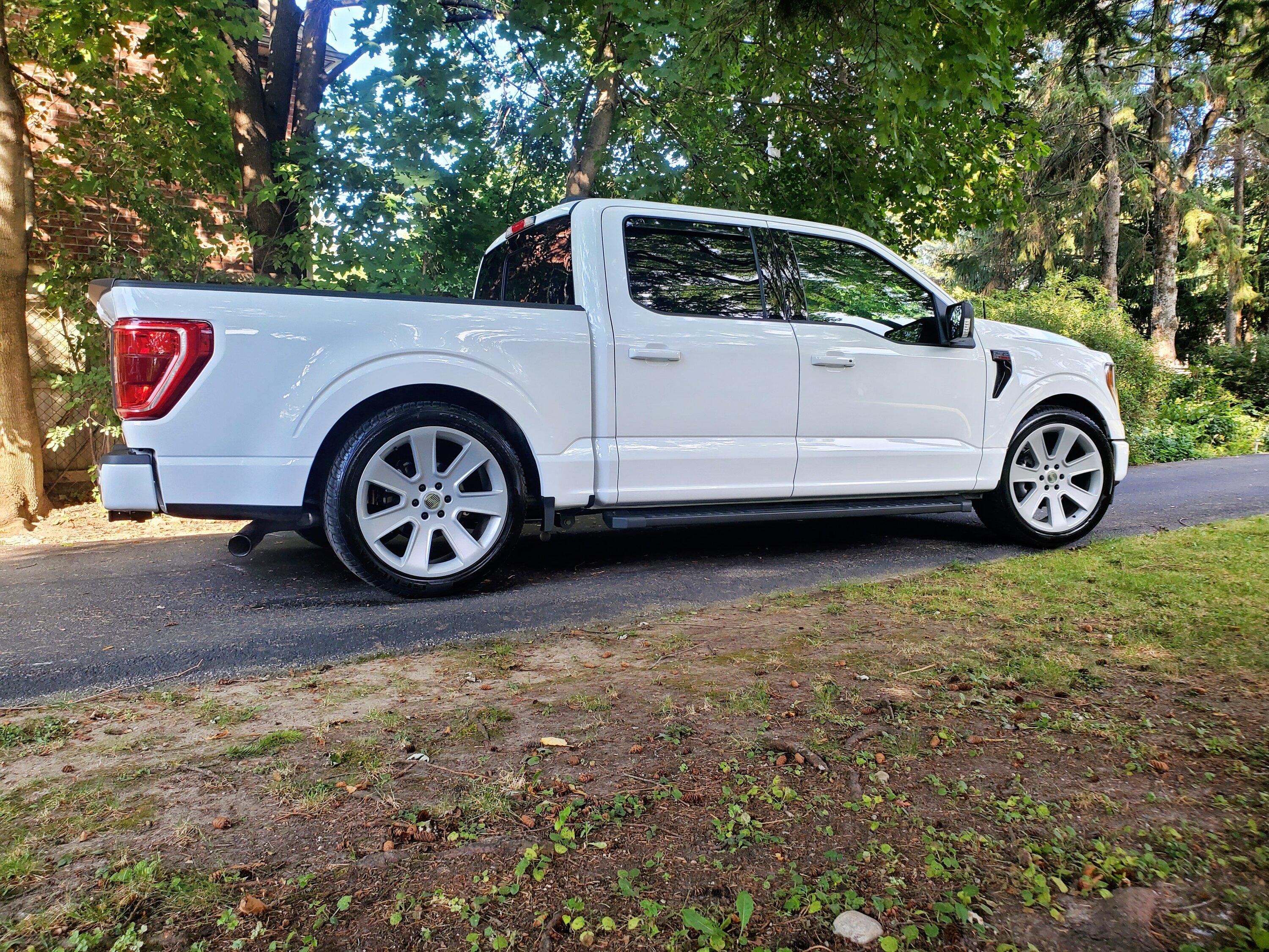 Ford F-150 OXFORD WHITE F-150 (2021+) Club 20220805_175506
