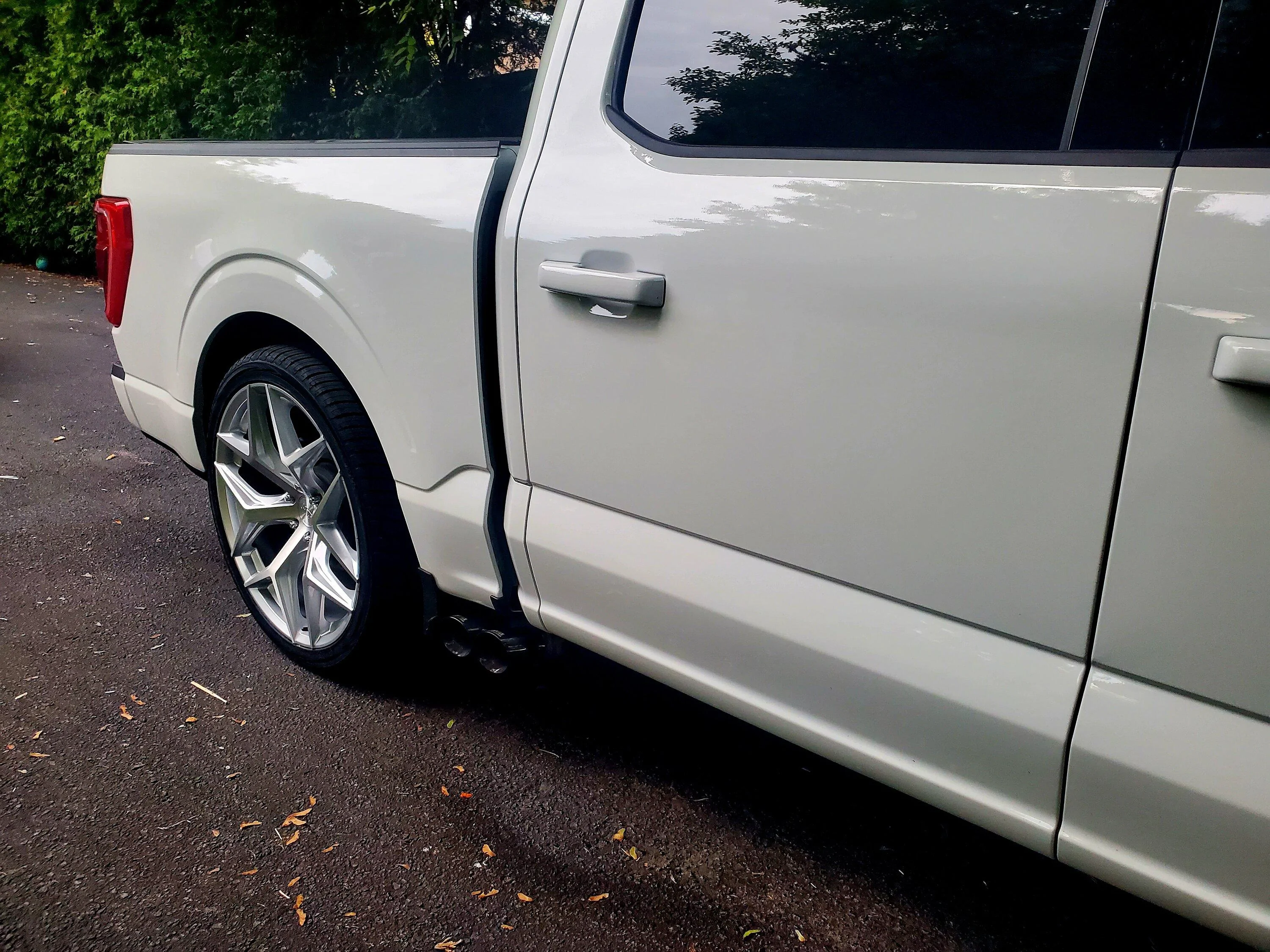 Ford F-150 2022 Black Pack 5.0 Build 20220825_190255