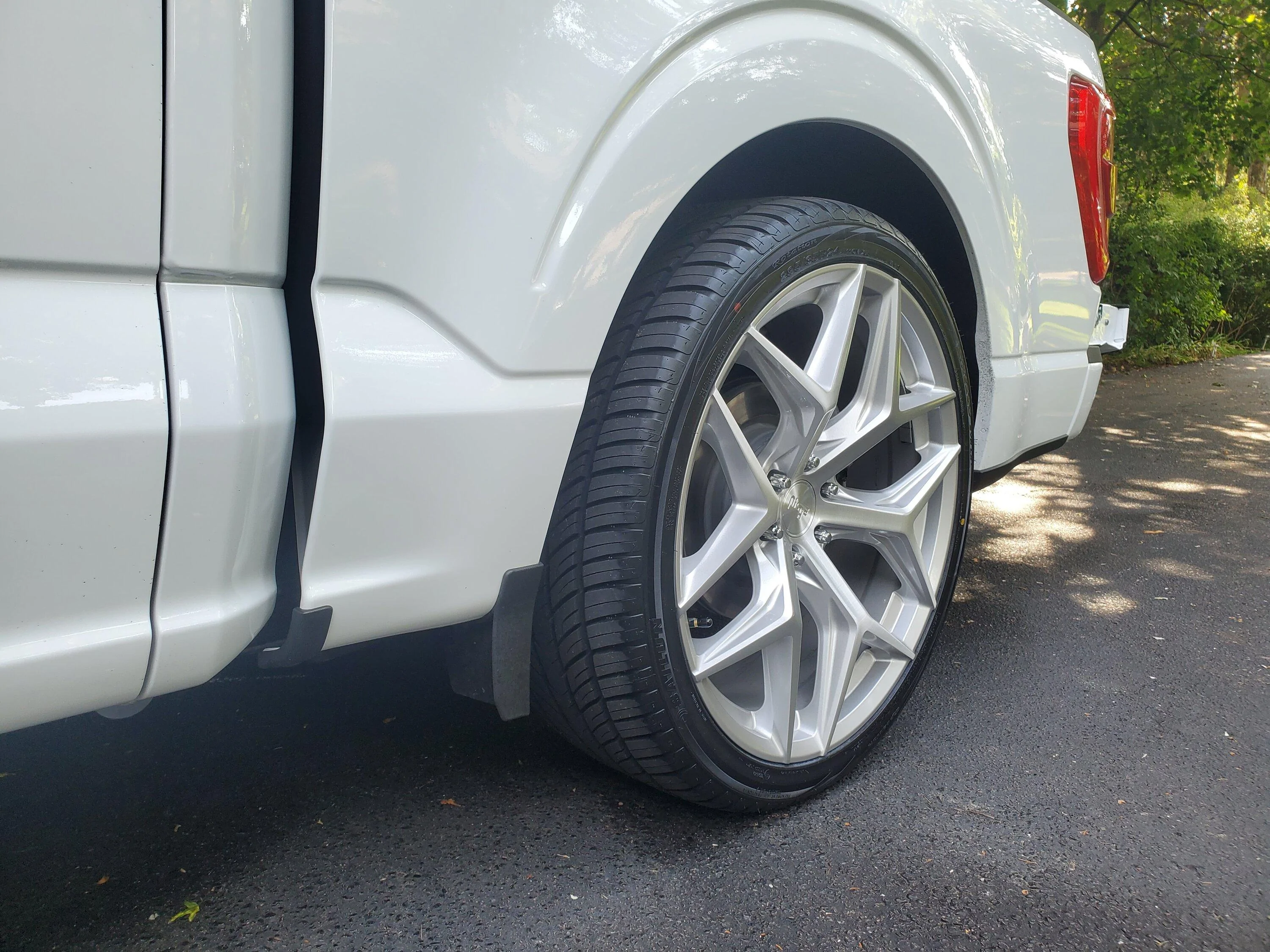 Ford F-150 2022 Black Pack 5.0 Build 20220829_095744