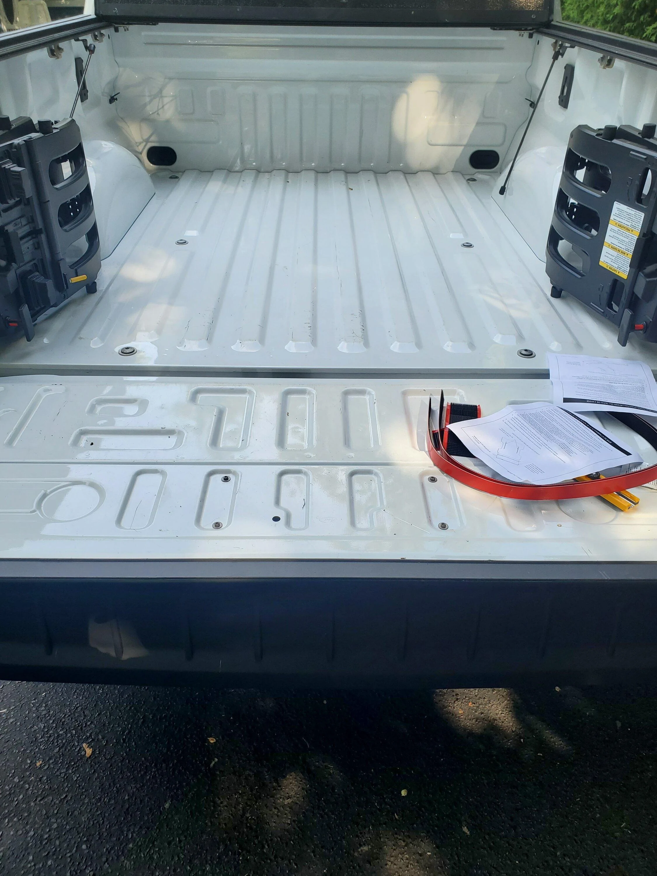 Ford F-150 2022 Black Pack 5.0 Build 20220829_100505