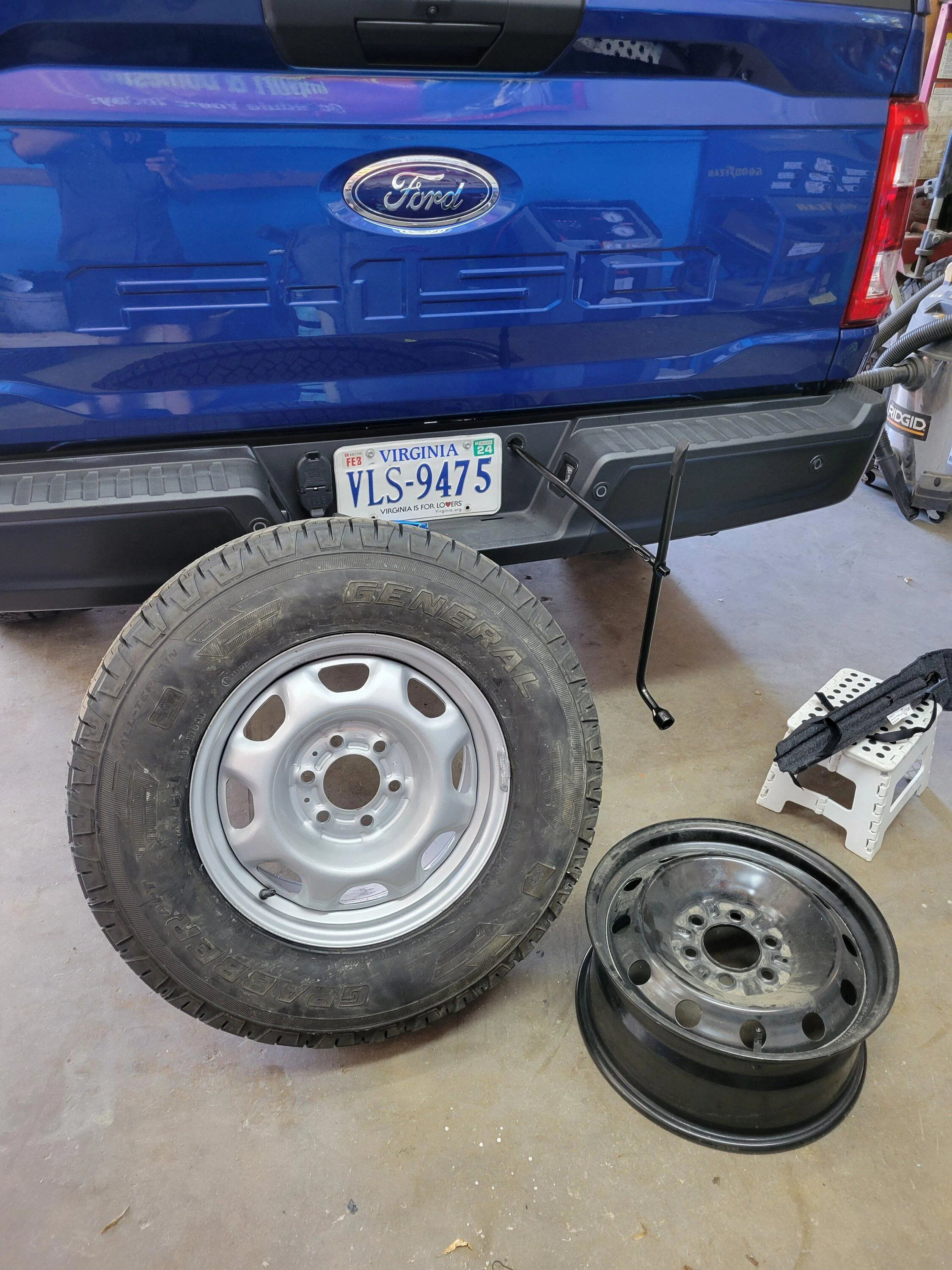 Ford F-150 Regular Cab SWB build 20220901_145318