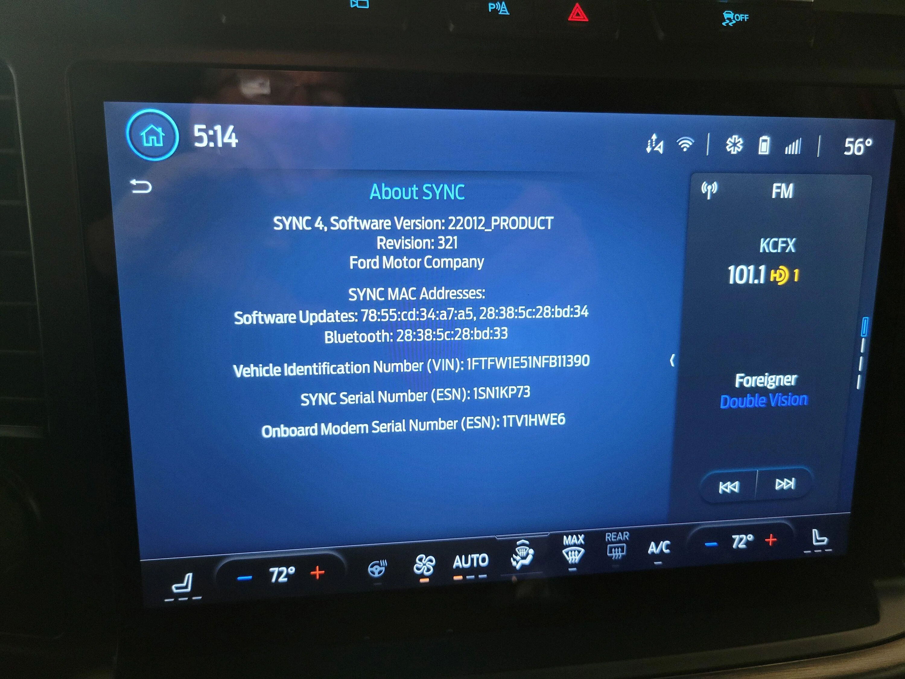 Ford F-150 Climate bar on 12” screen 20221019_171502