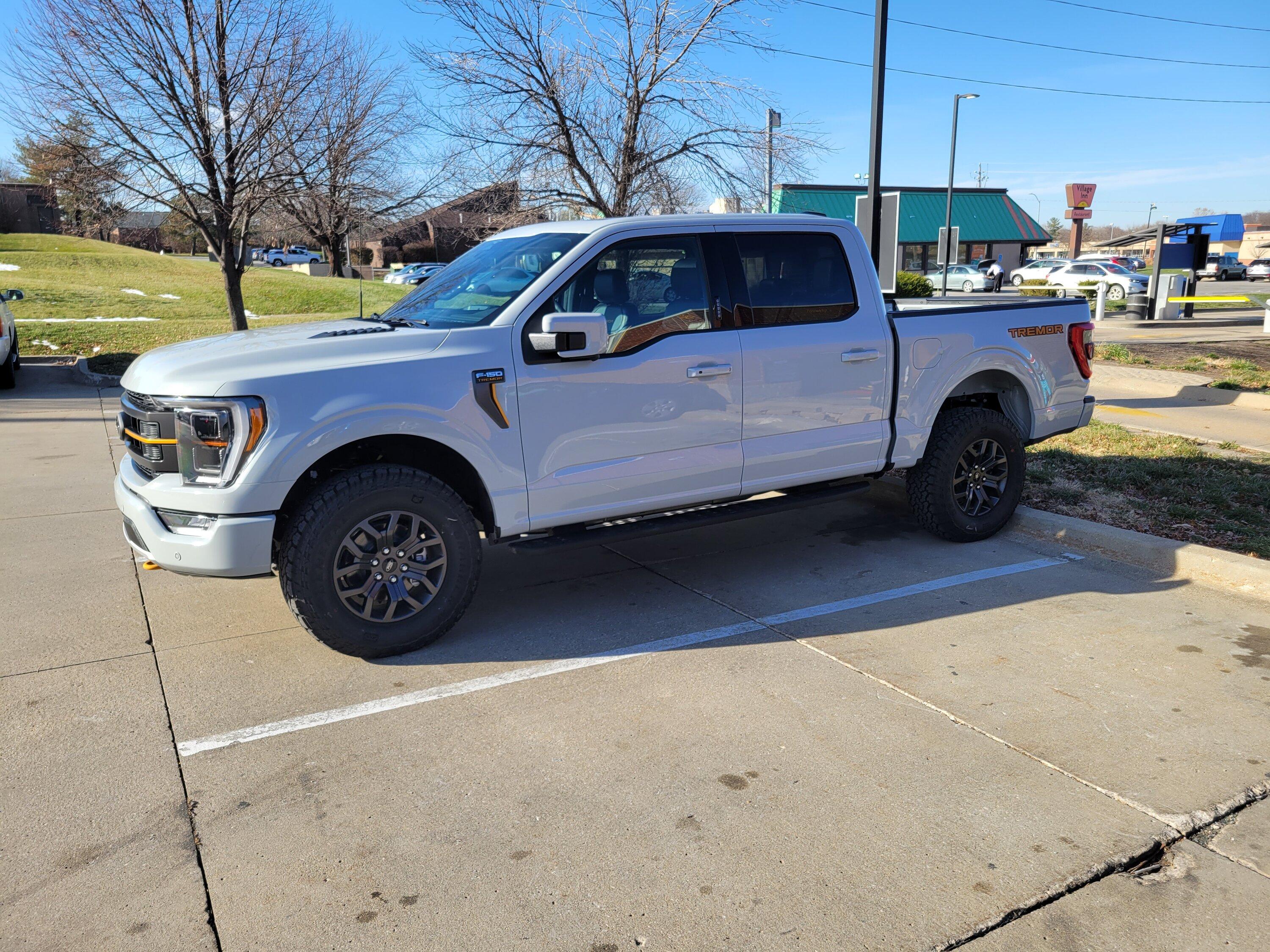 Ford F-150 10/24/22 - Build Week - MY 23 20221122_132133