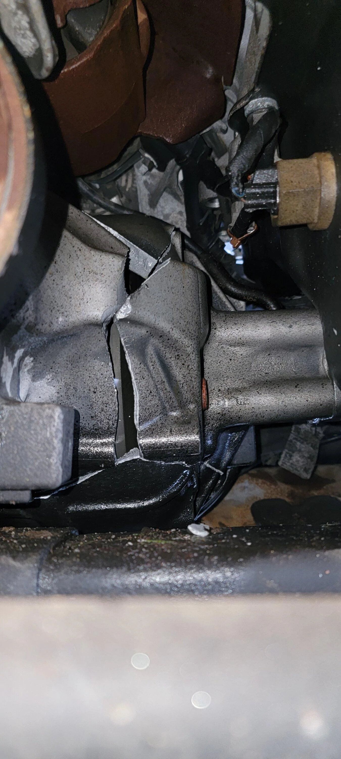 Ford F-150 Cracked Front Diff Housing 20221218_093313
