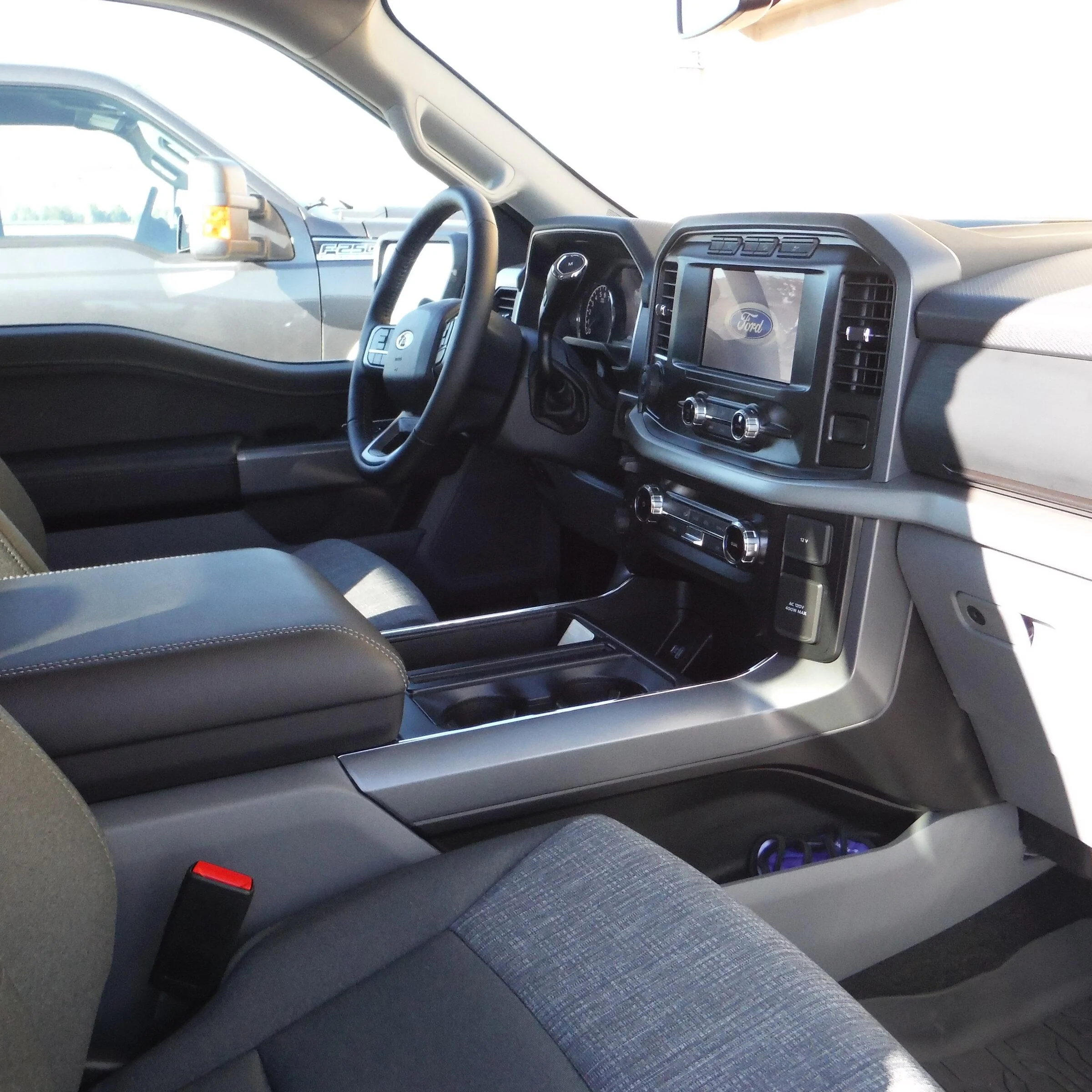 Ford F-150 Supercab Club 2022_0128_11361900