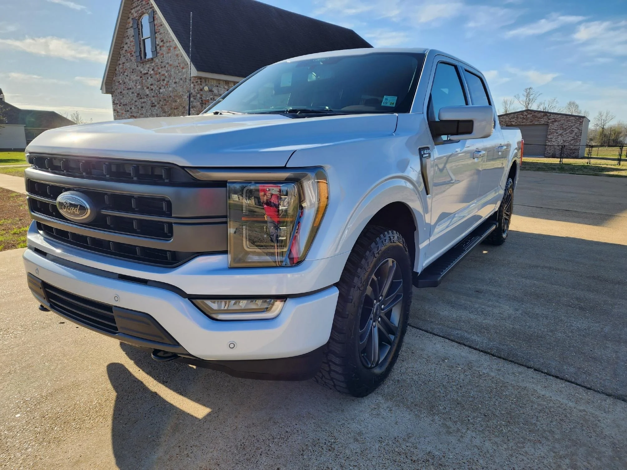 Ford F-150 22 Space White Lariat 4x4 20230112_094842