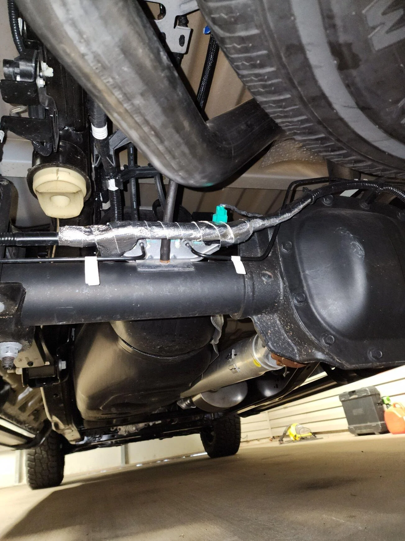 Ford F-150 Swapping the Lariat rear bumper for the Tremor rear bumper 20230118_095131