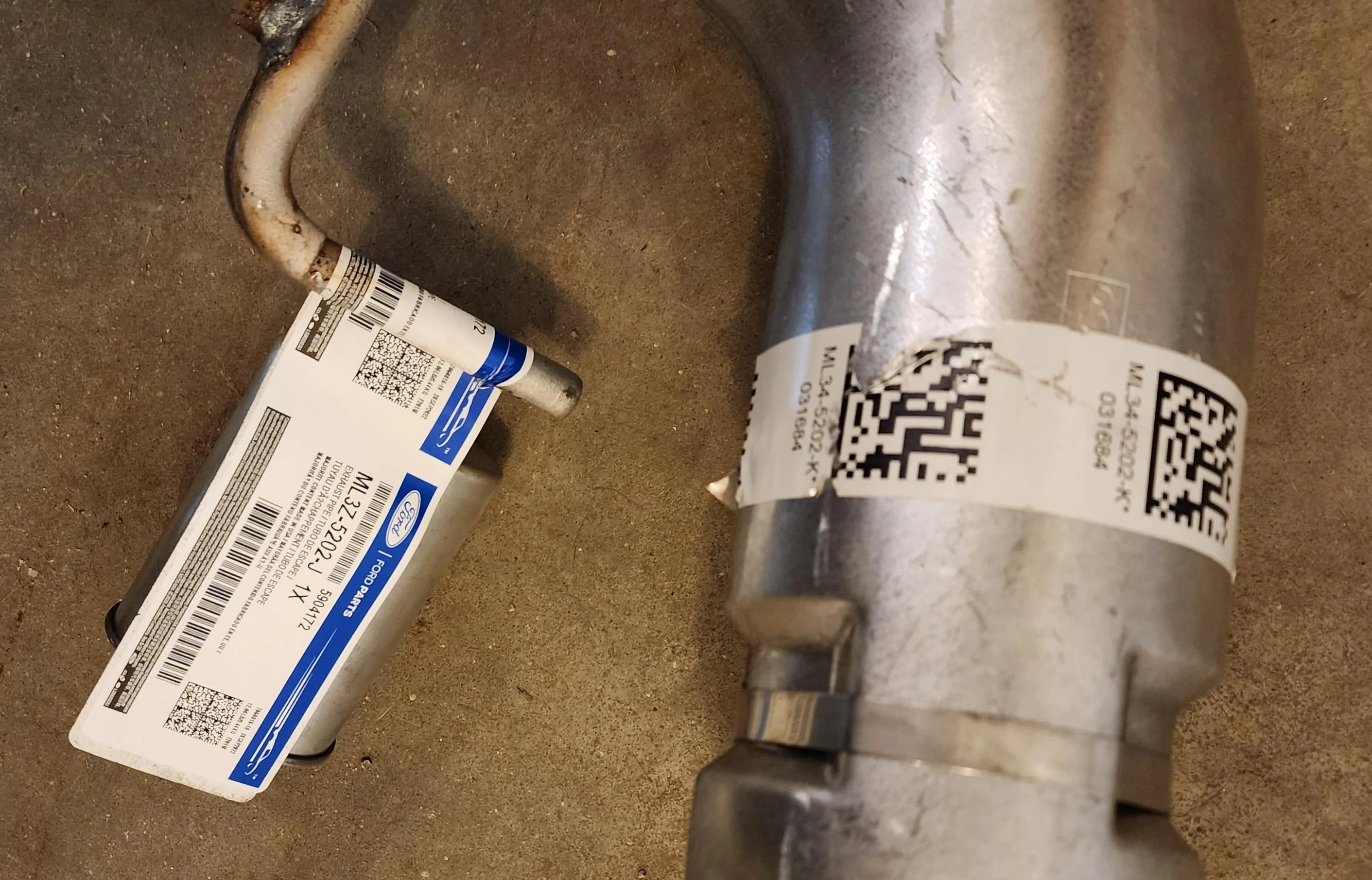 Ford F-150 Swapping the Lariat rear bumper for the Tremor rear bumper 20230119_103847