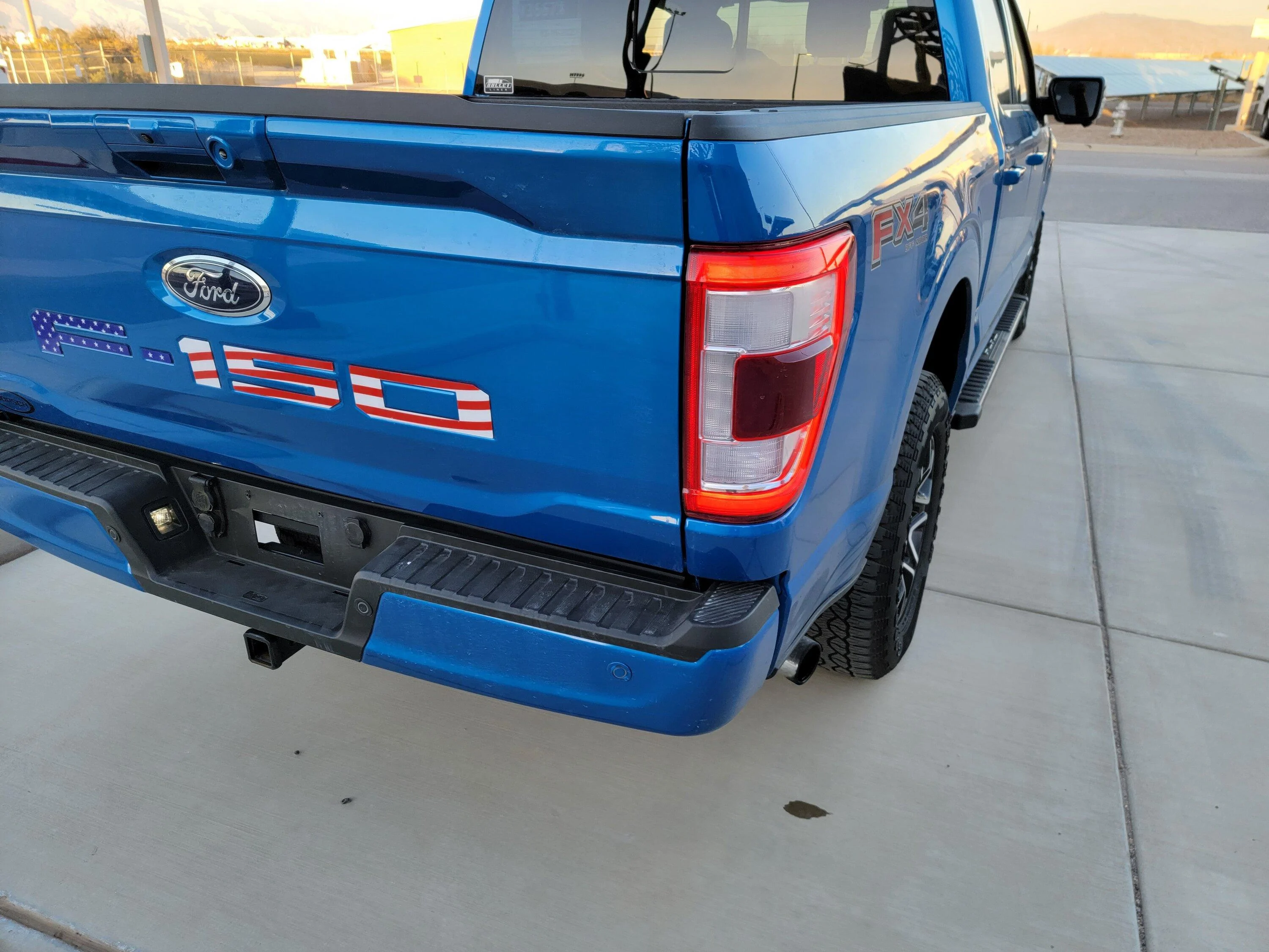 Ford F-150 2021 Tail light issue, need help. 20230202_173637