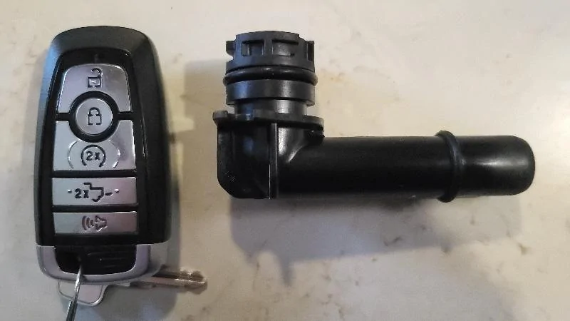 Ford F-150 Powerboost A/C diverting cold air to electric battery 20230317_171909