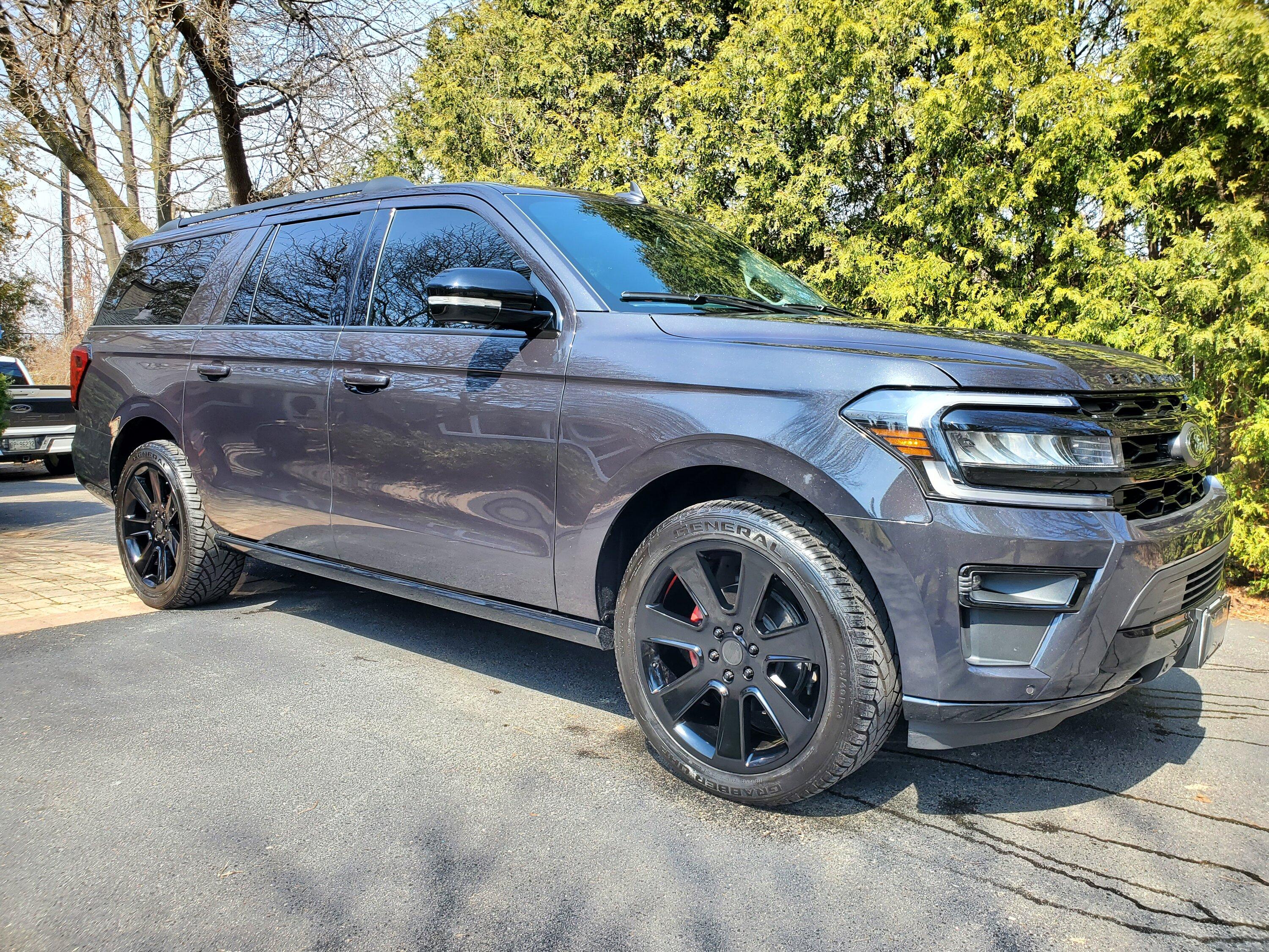 Ford F-150 2022 Black Pack 5.0 Build 20230408_141808