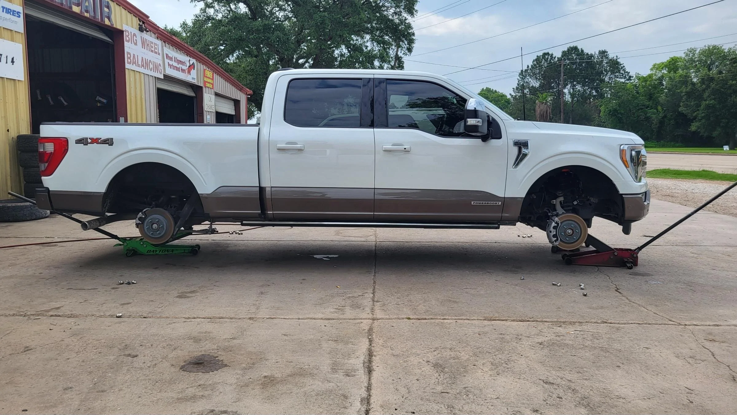 Ford F-150 2023 Powerboost Market Pricing 20230522_194215