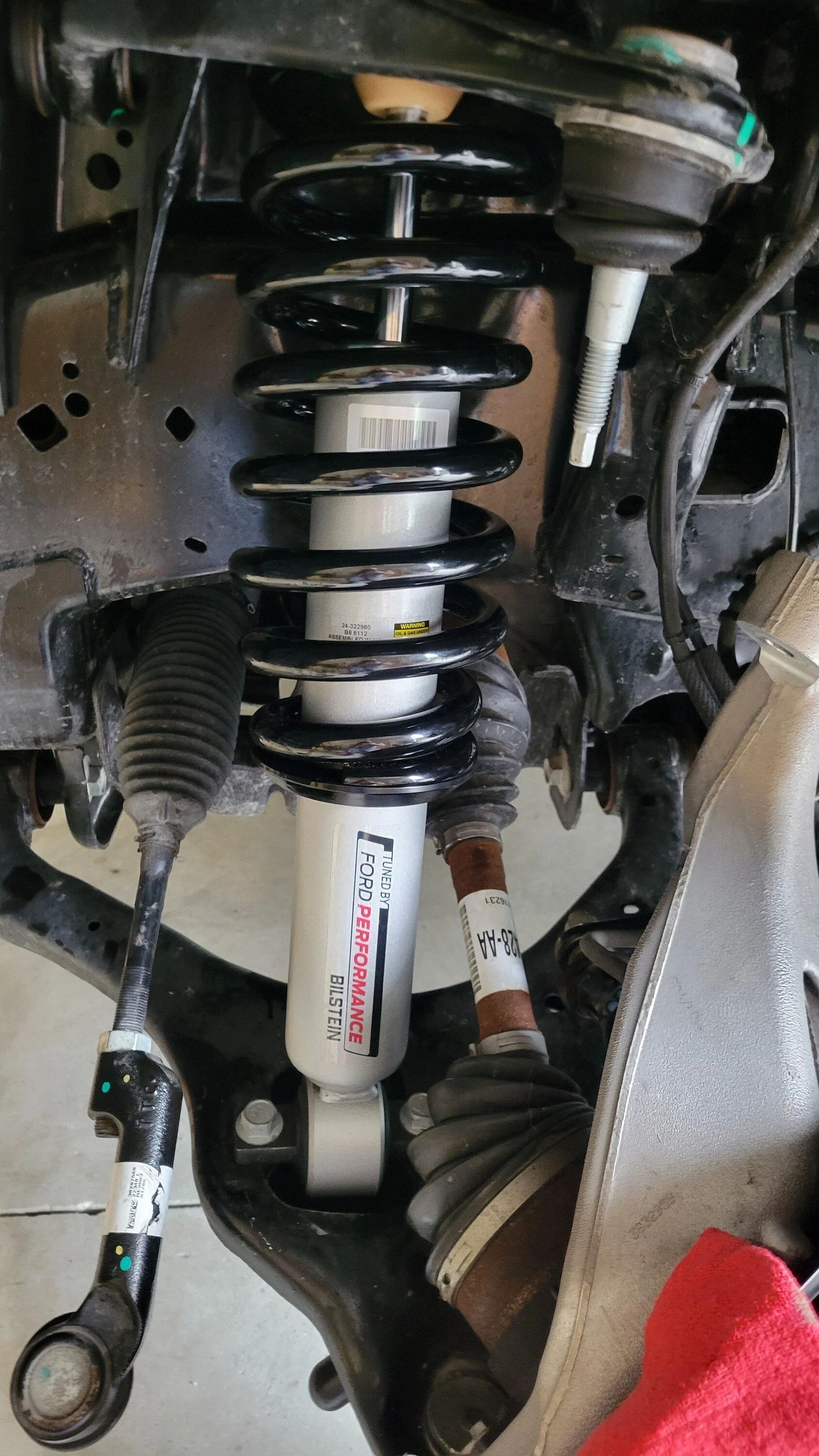 Ford F-150 Front Strut Mounting Problem 20230702_141023