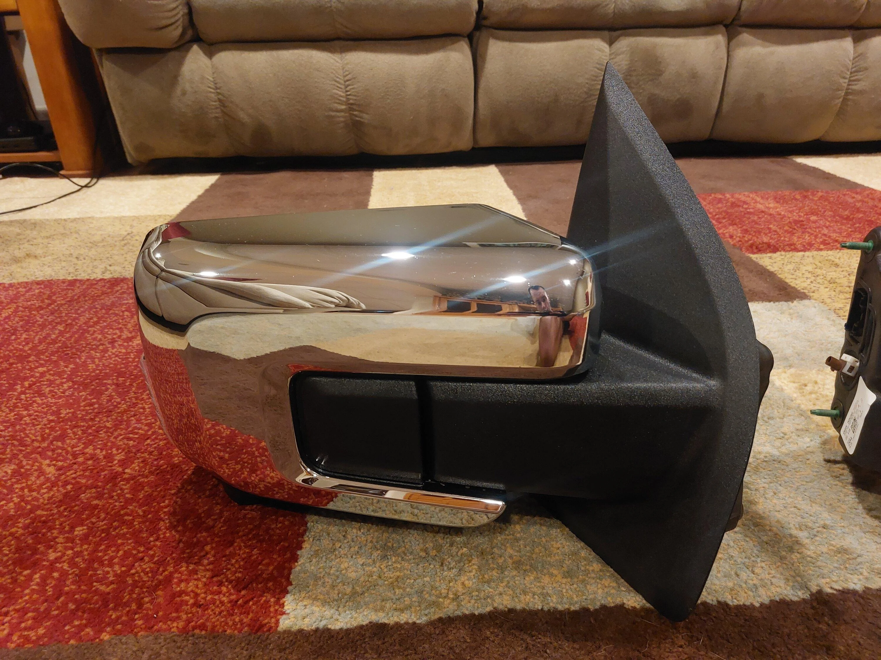Ford F-150 2021 Lariat Driver and Passenger Chrome Mirrors, $600 20230706_115655