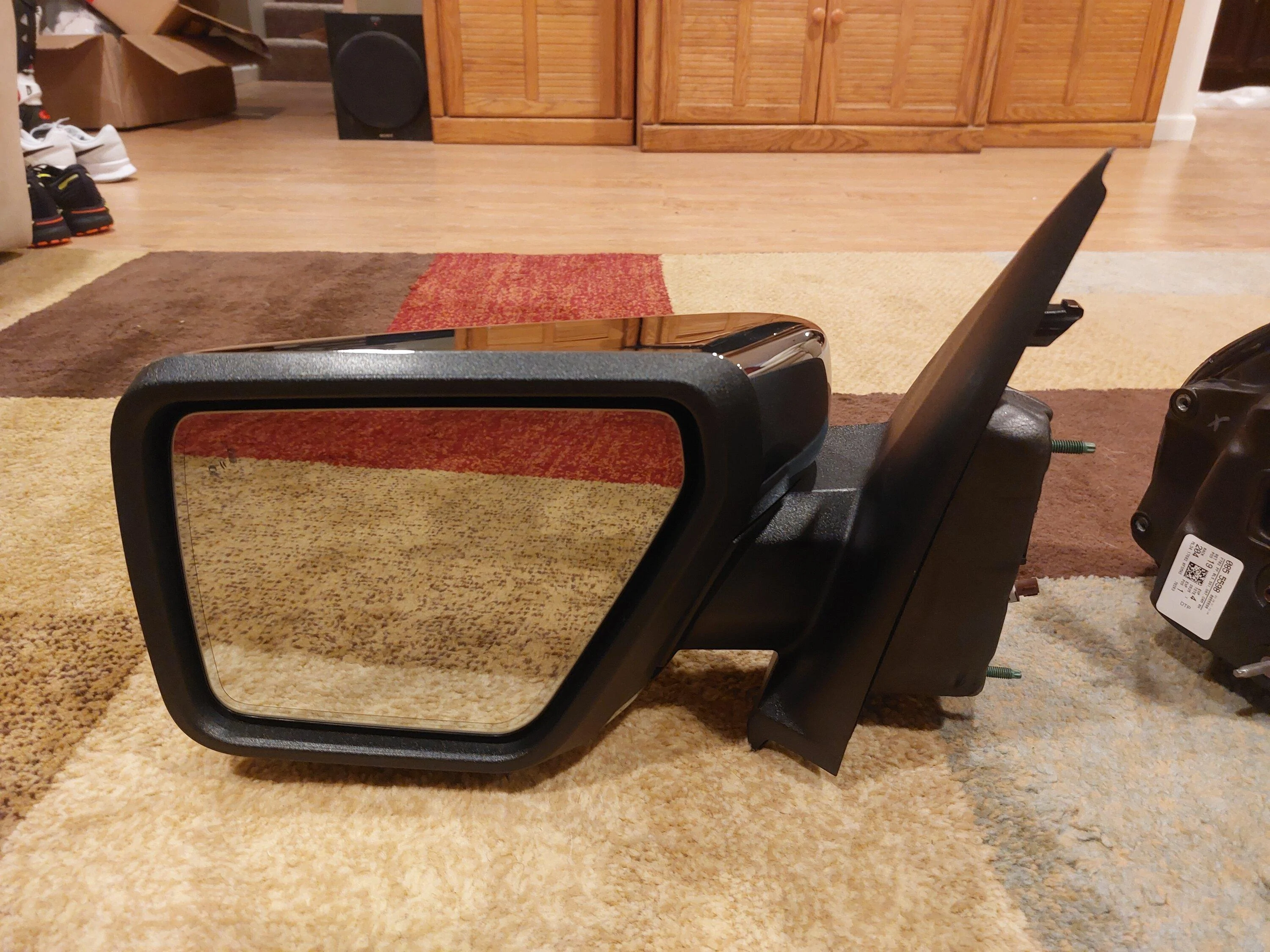 Ford F-150 2021 Lariat Driver and Passenger Chrome Mirrors, $600 20230706_115727