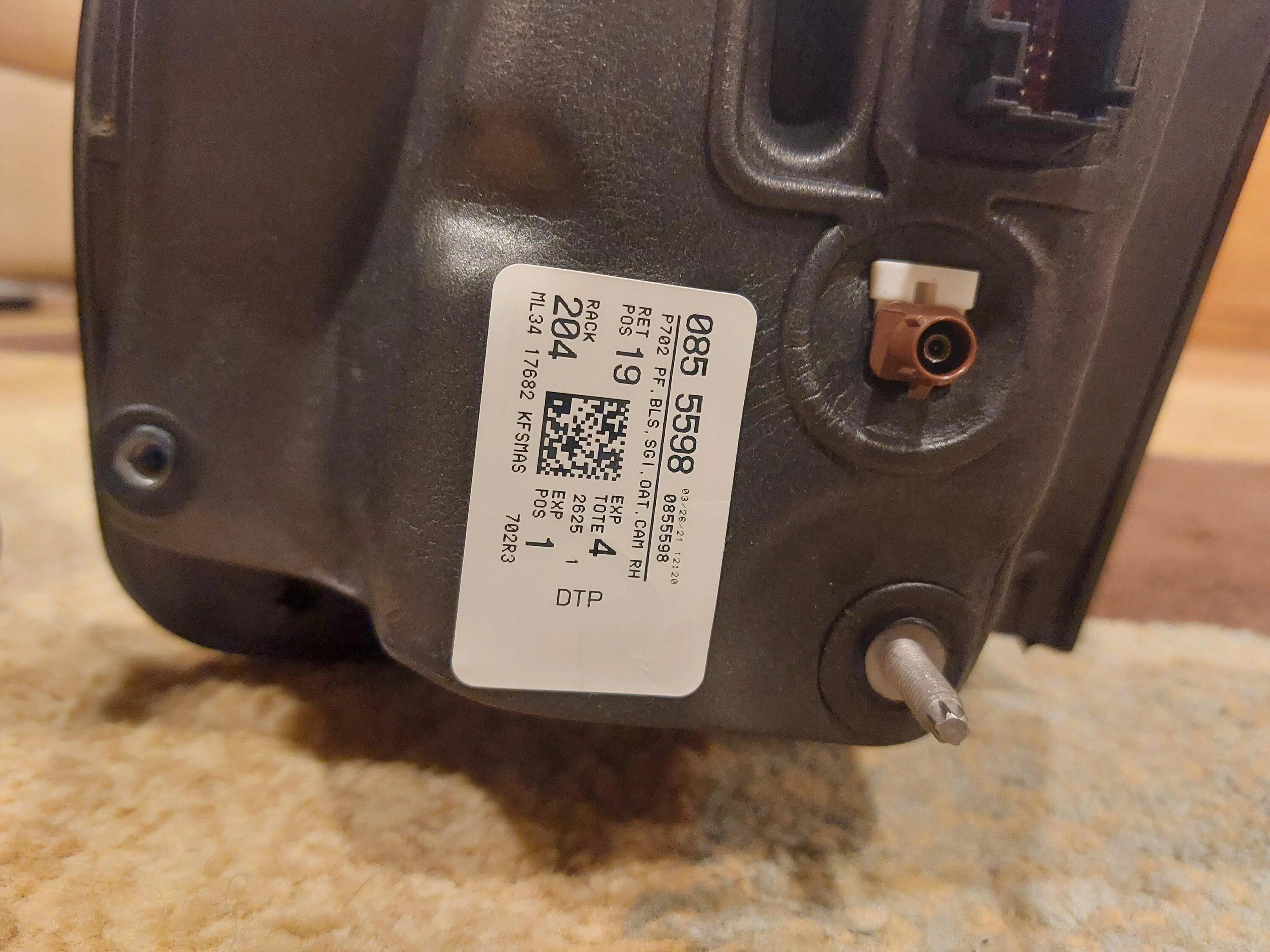 Ford F-150 2021 Lariat Driver and Passenger Chrome Mirrors, $600 20230706_115758