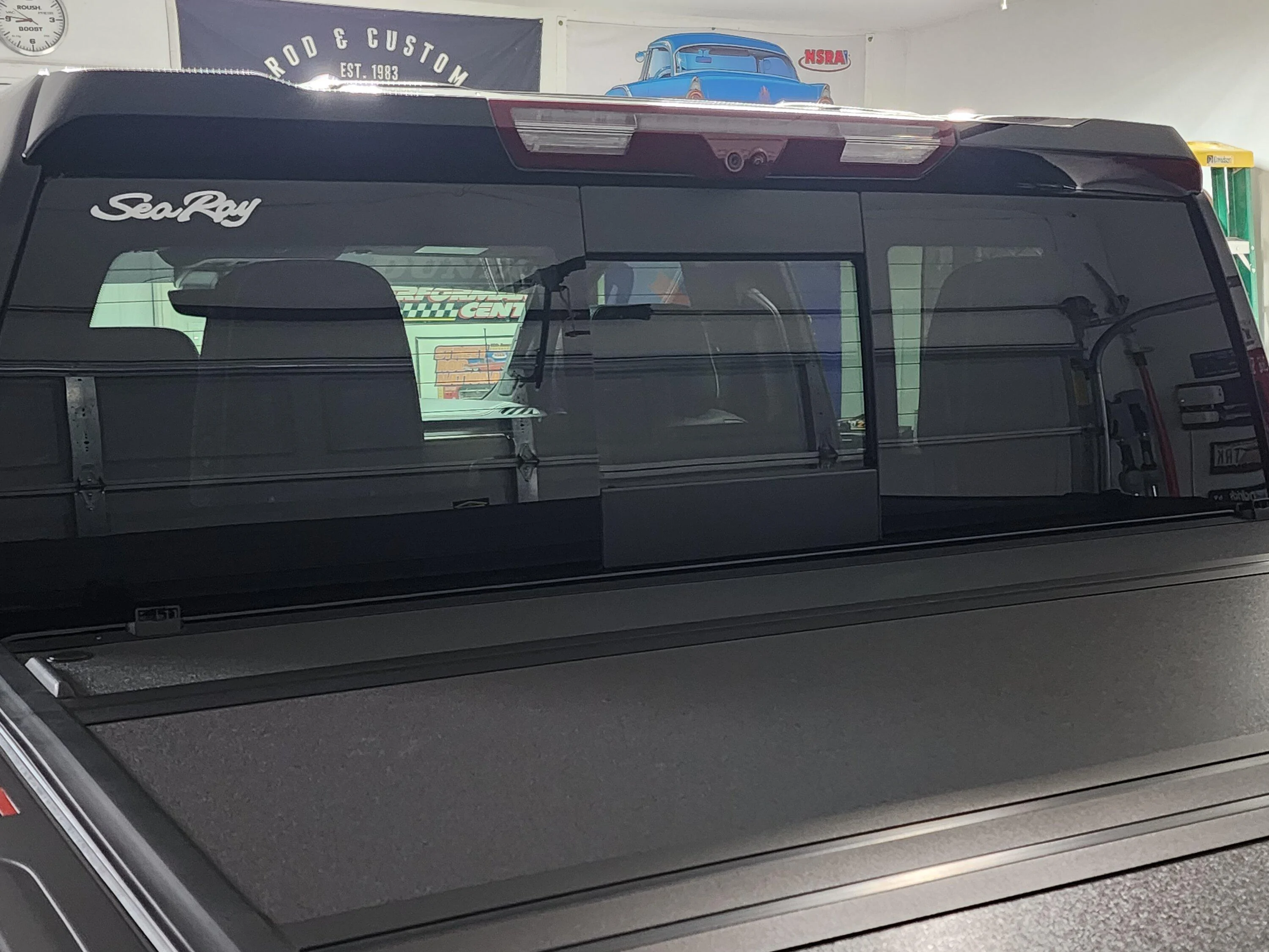 Ford F-150 Business in da front Party Rear 20230806_084920