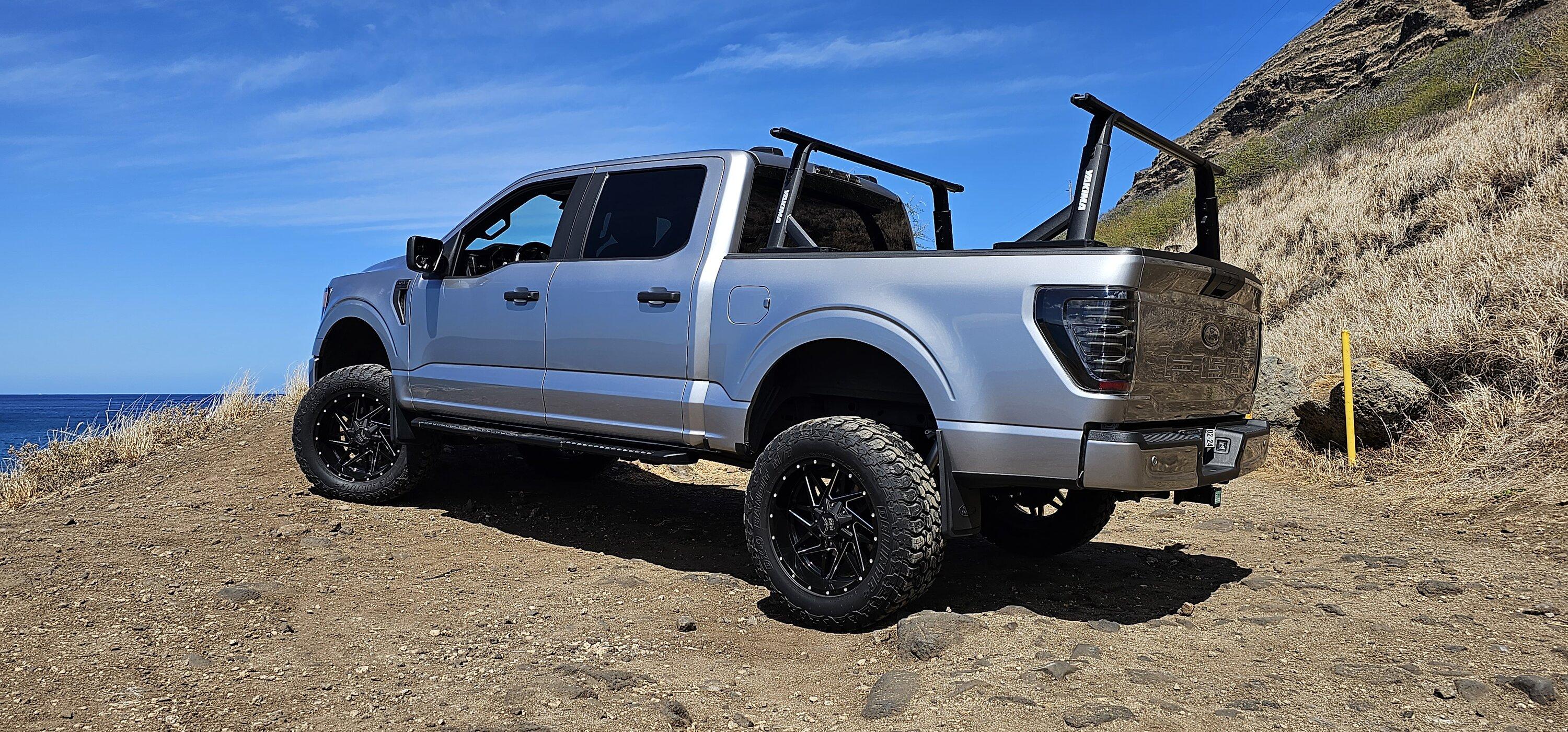 Ford F-150 AlphaRex LUXX Headlights 20230925_105437