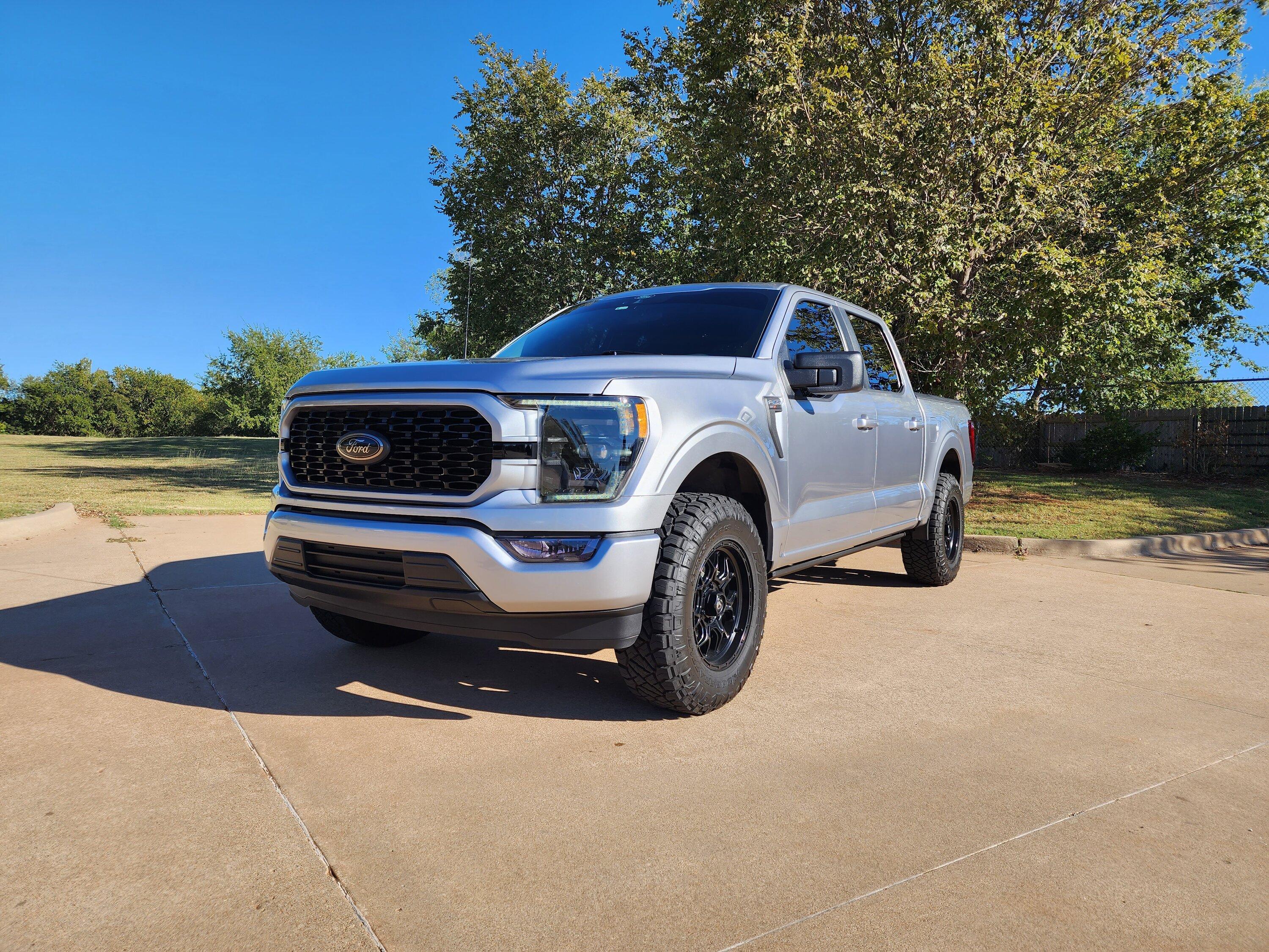 Ford F-150 295/70/18 with +18 or +12 offset? 20231007_163206