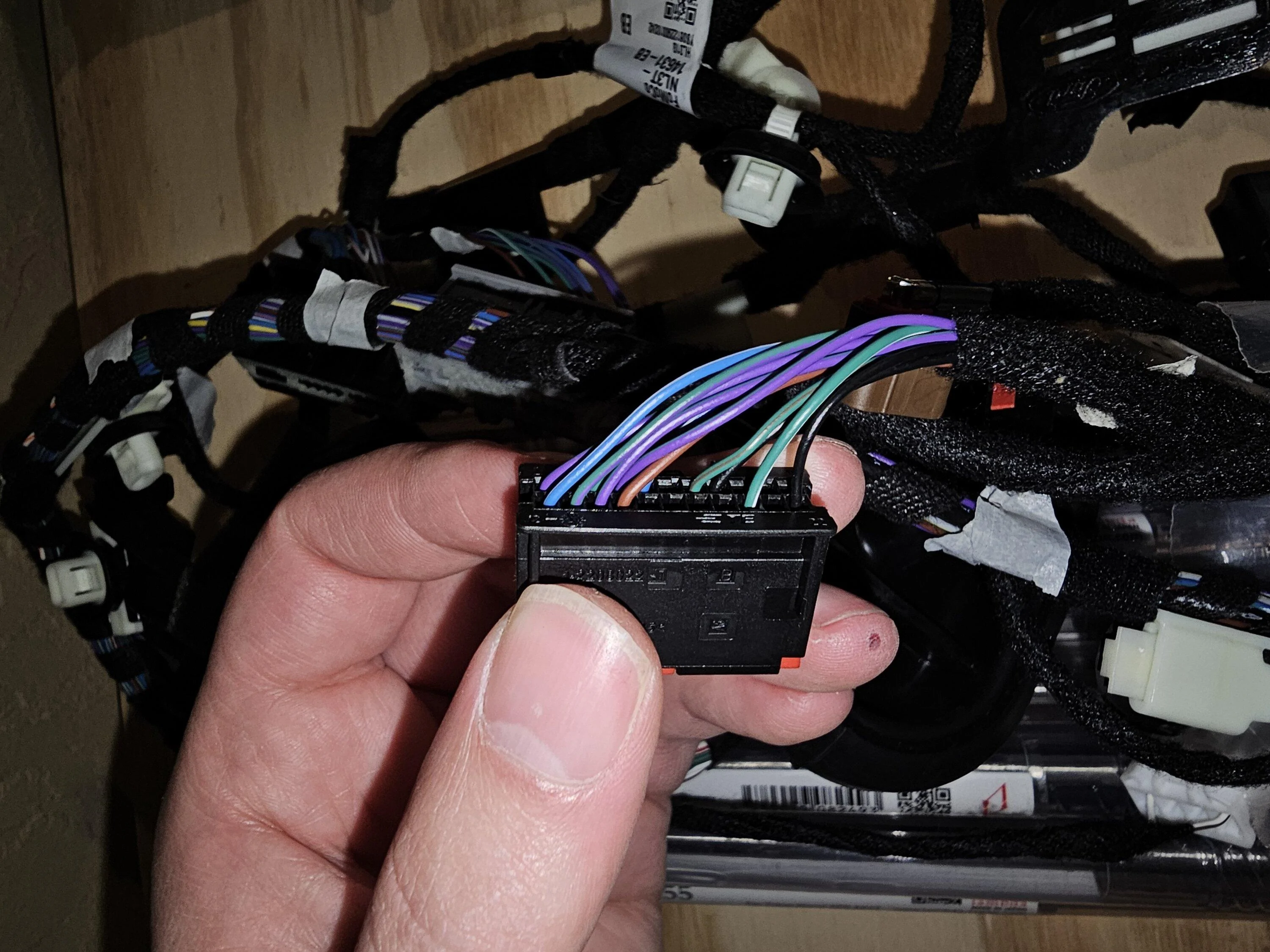 Ford F-150 21+ F150 Door wire harness (driver, pass), SCCM/Clockspring assembly 20231105_165236