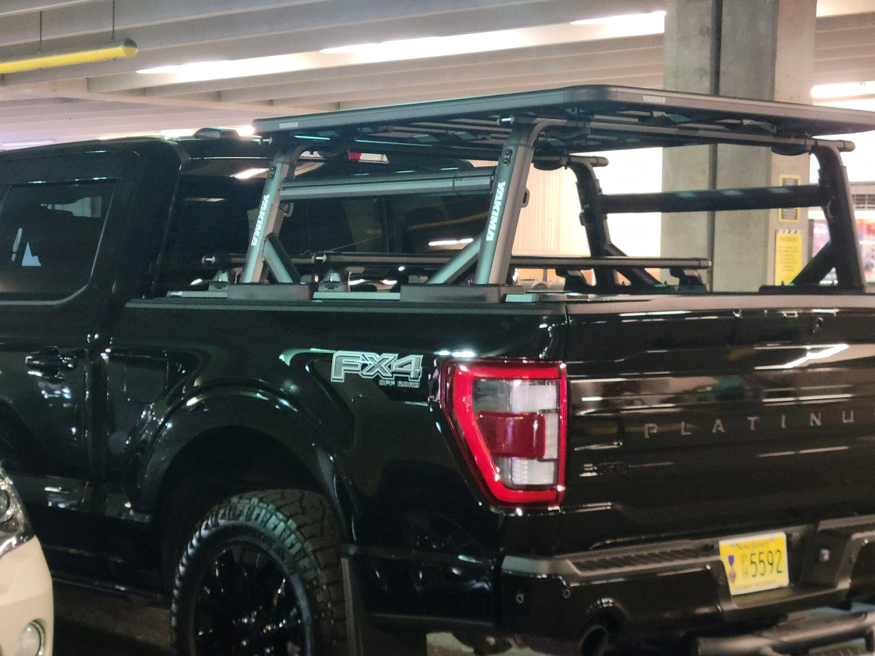 Ford F-150 How do you use this bed rack - Holly Yakima 20231119_162402