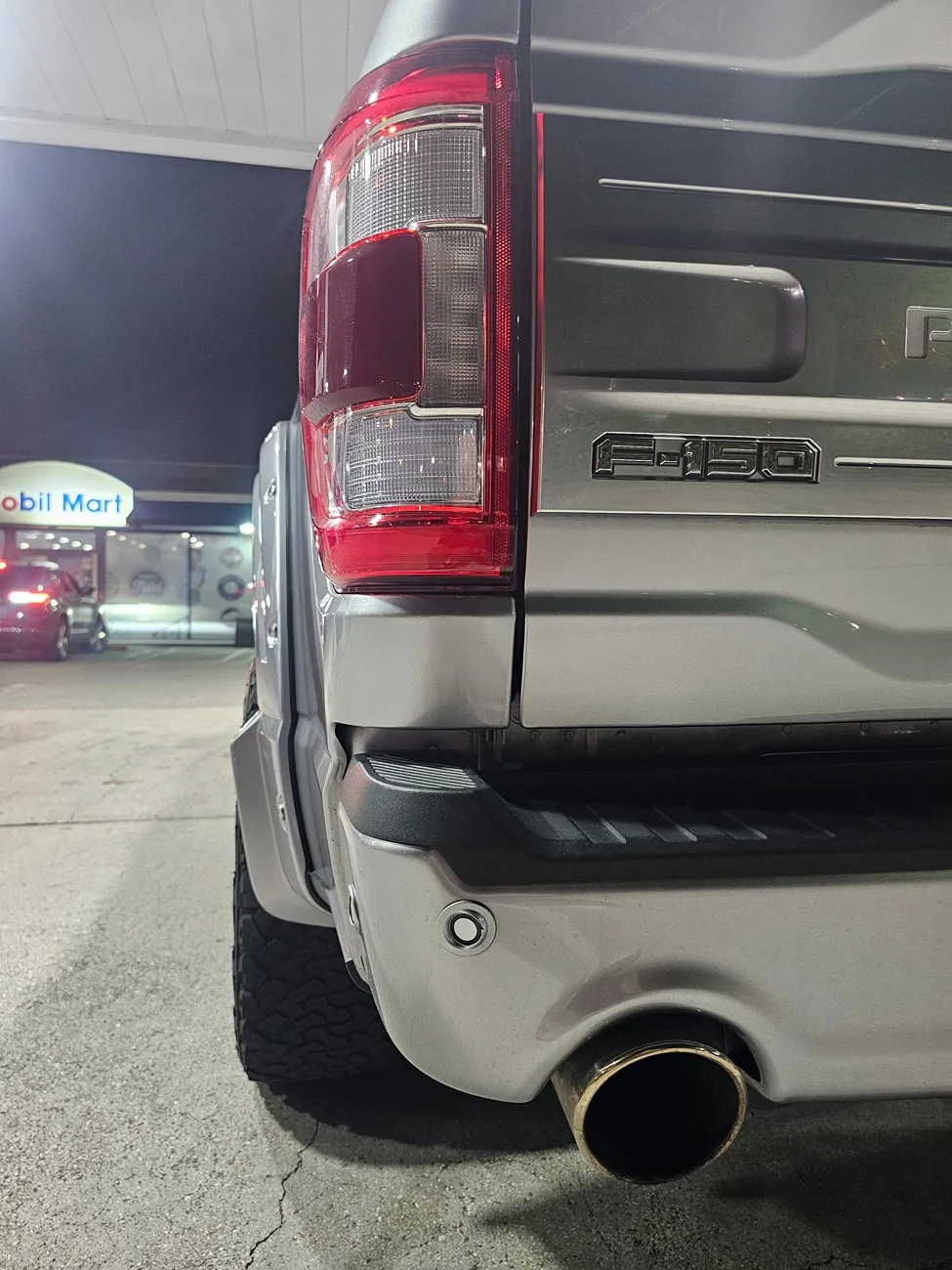 Ford F-150 Swapping the Lariat rear bumper for the Tremor rear bumper 20240118_204014