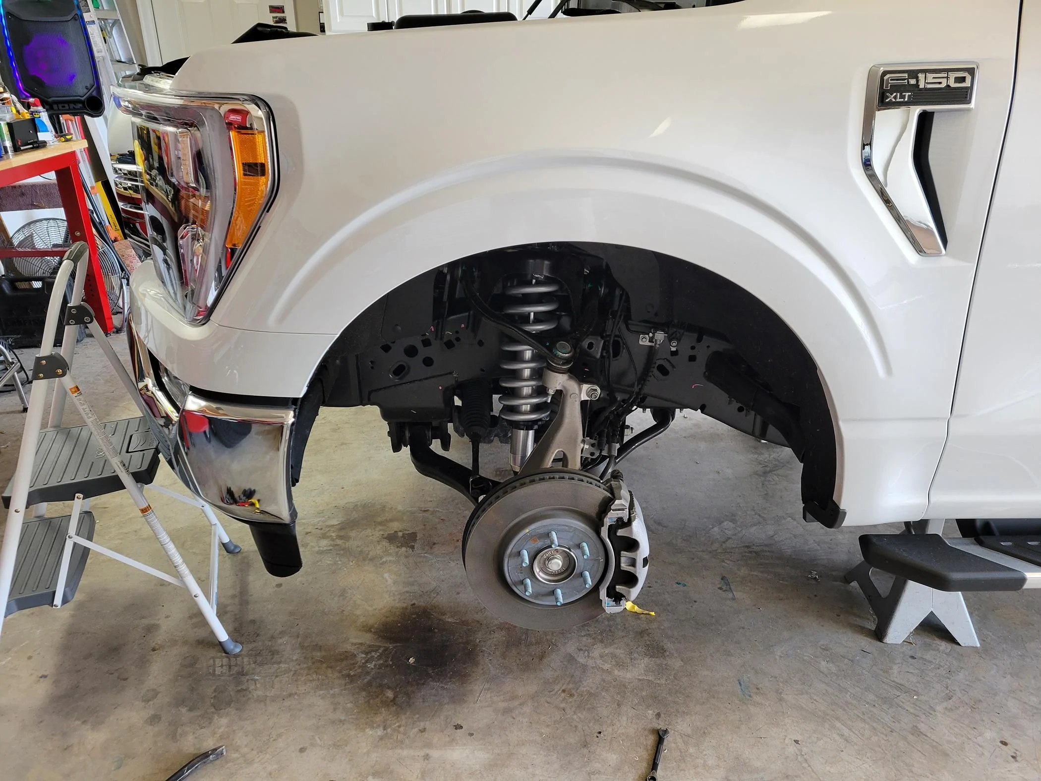 Ford F-150 FX4 vs Fox 2.0 Suspension 20240217_140439