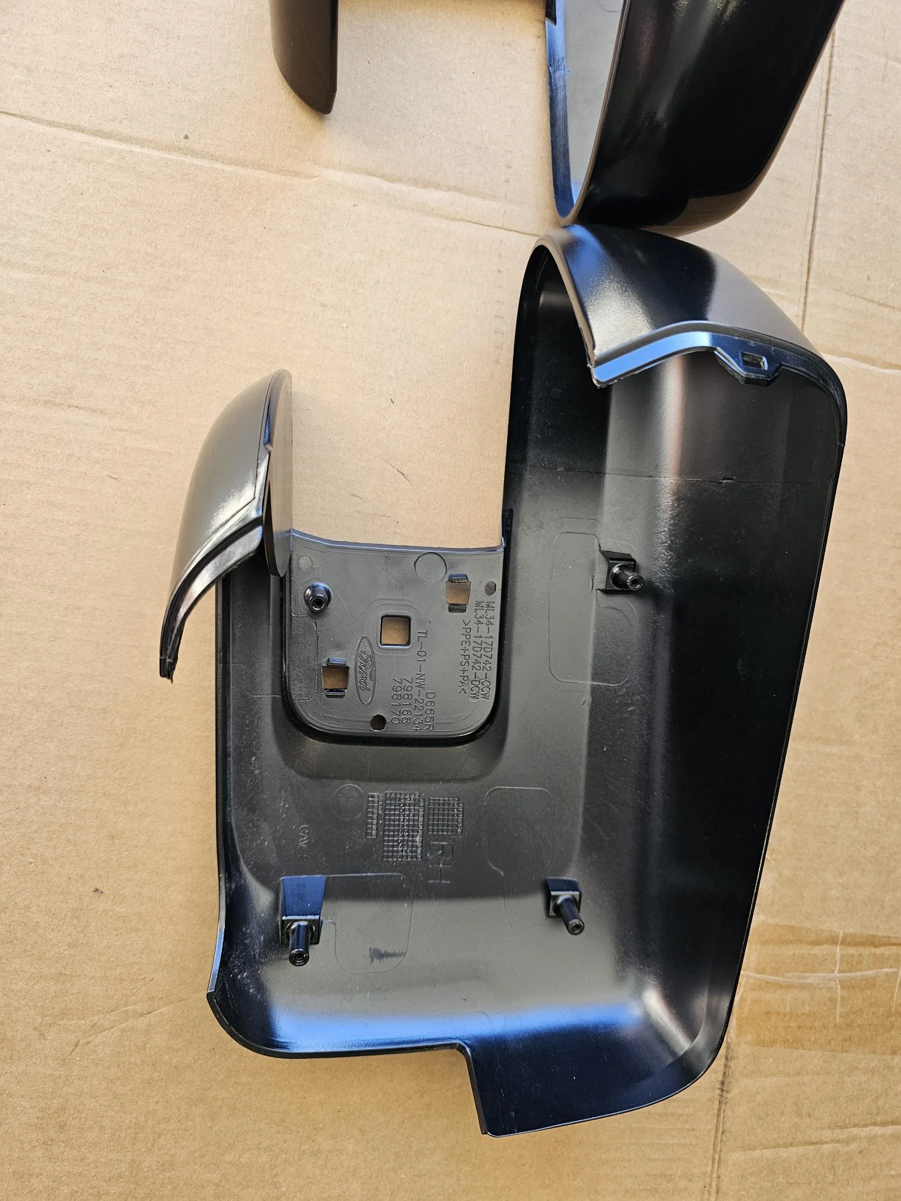 Ford F-150 Oem PTM Mirror Covers 20240219_161358