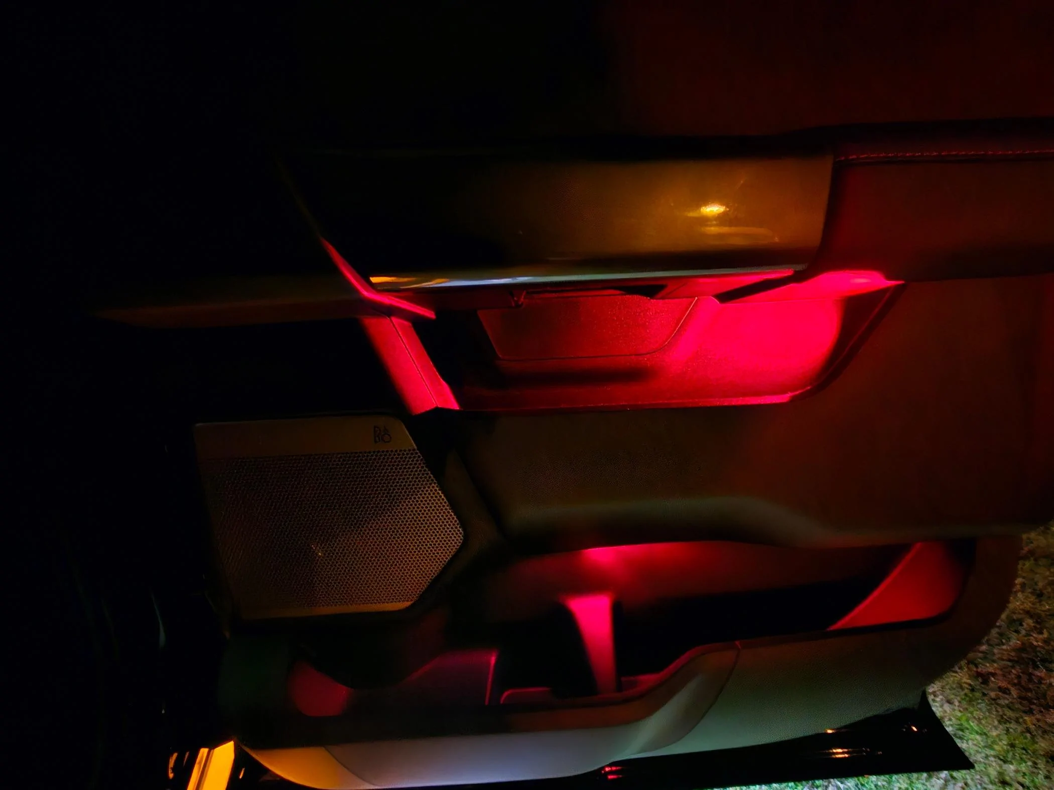 Ford F-150 Cup holder light installation / media bin light / glove box light / ambient lighting change 20240405_203221