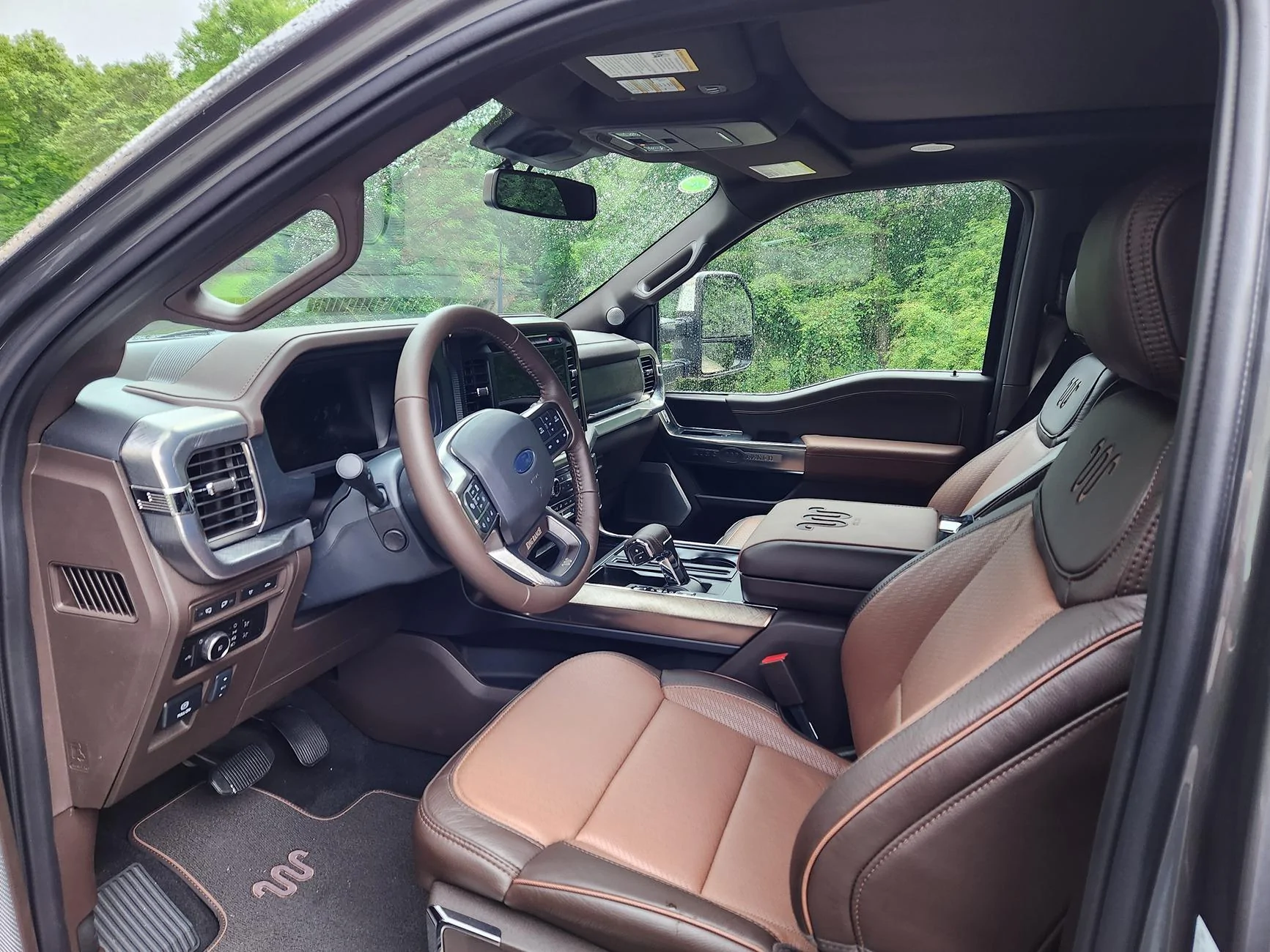 Ford F-150 Leather Seats photos? 20240606--Interior