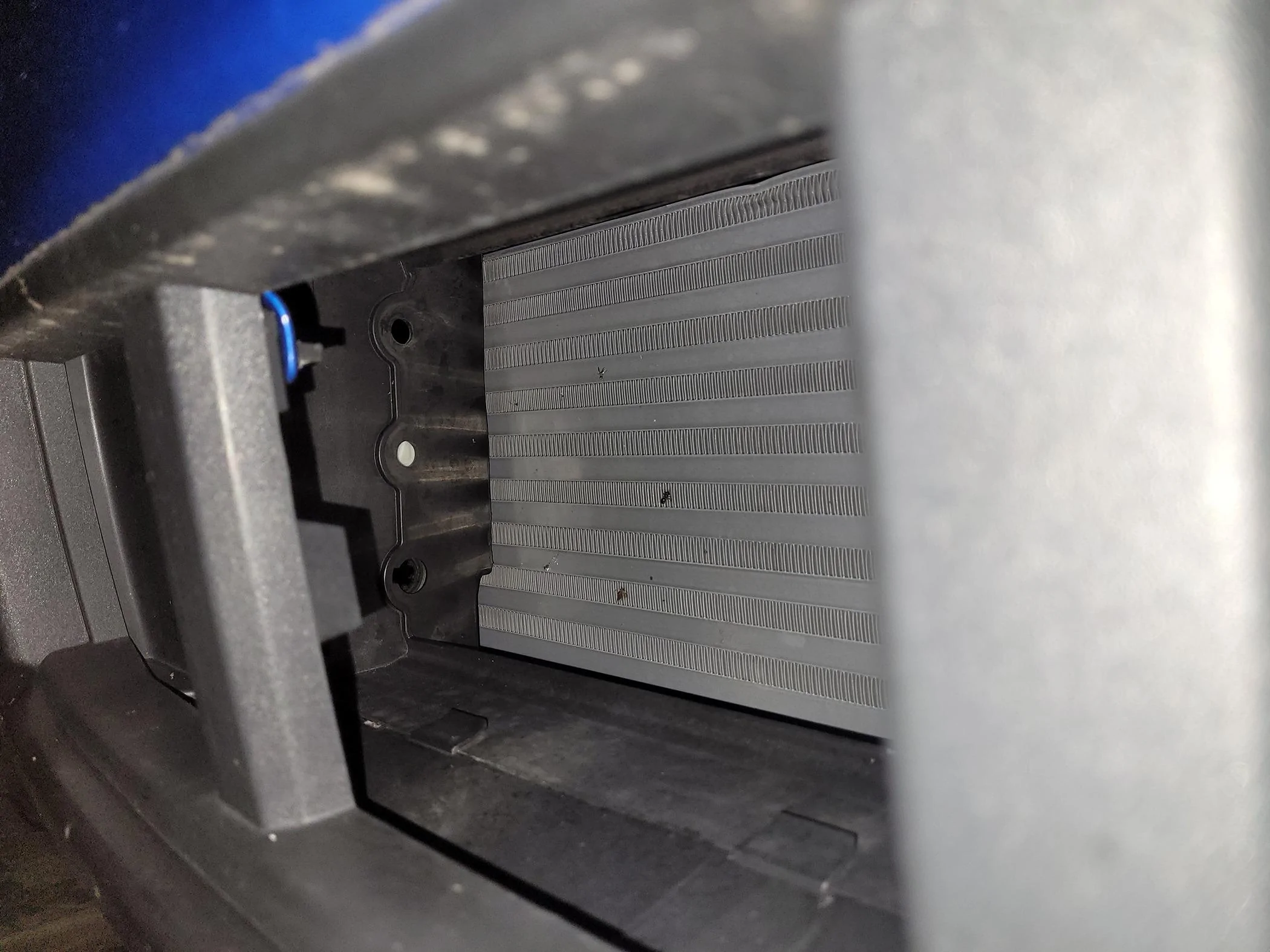 Ford F-150 Grill Active Shutter - Removing Fins? 20240621_003811