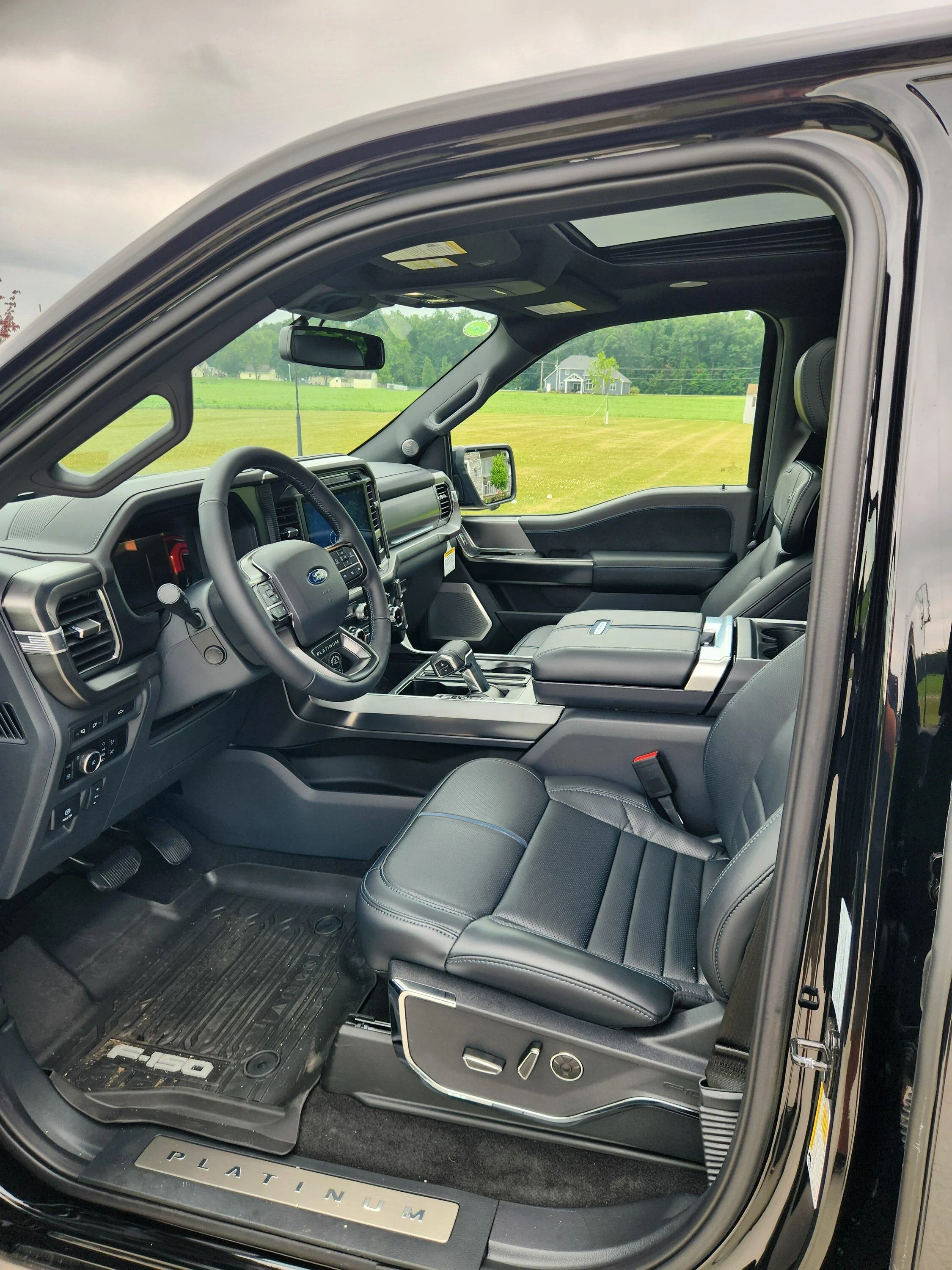 Ford F-150 Brought Home a 24 Platinum Powerboost, Cancelled My Order 20240629_170015