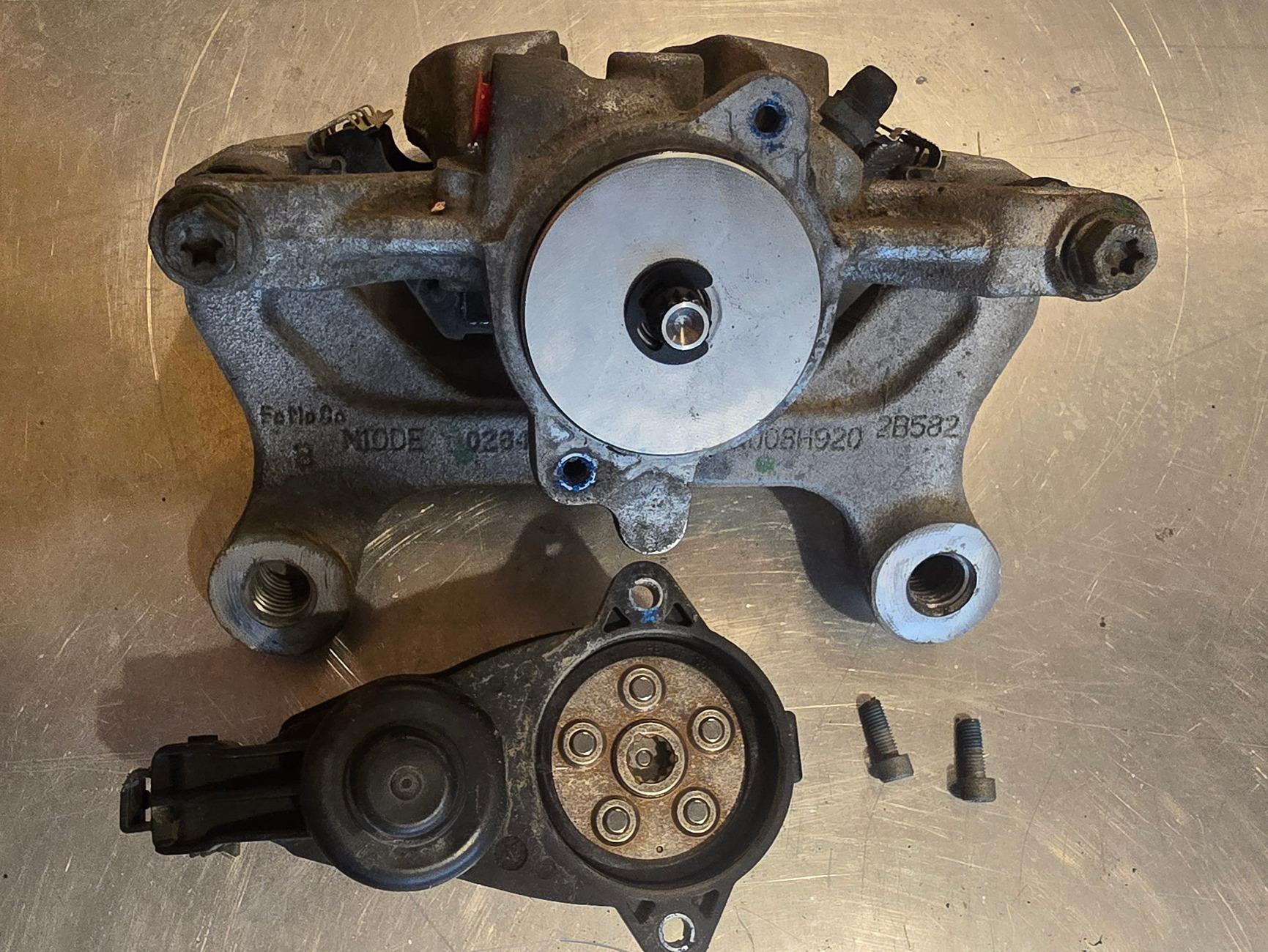 Ford F-150 Installing a Trac Lok or Eaton Truetrac for a Super 8 (8.8) 20240724_130643