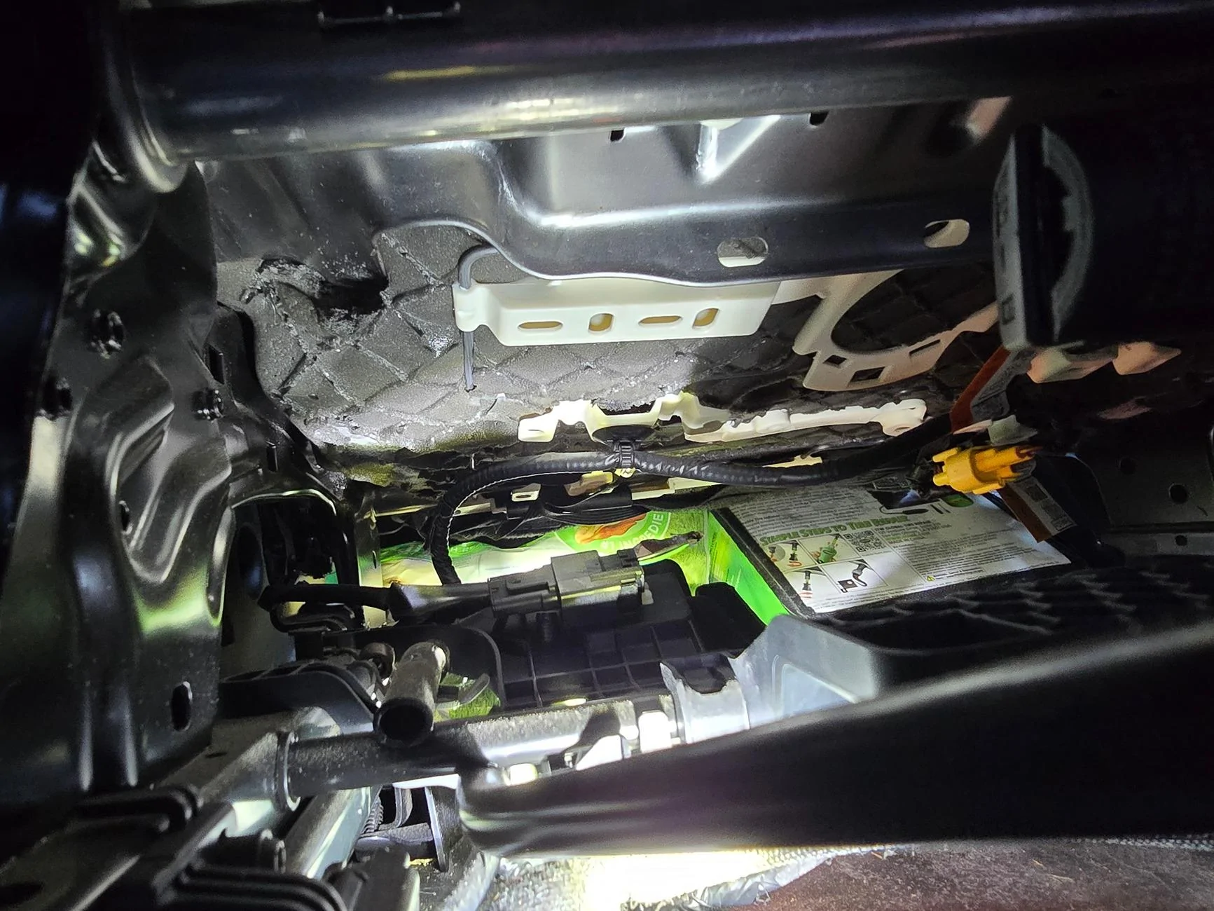 Ford F-150 Front seat foam issue - deteriorating 20240804_082854