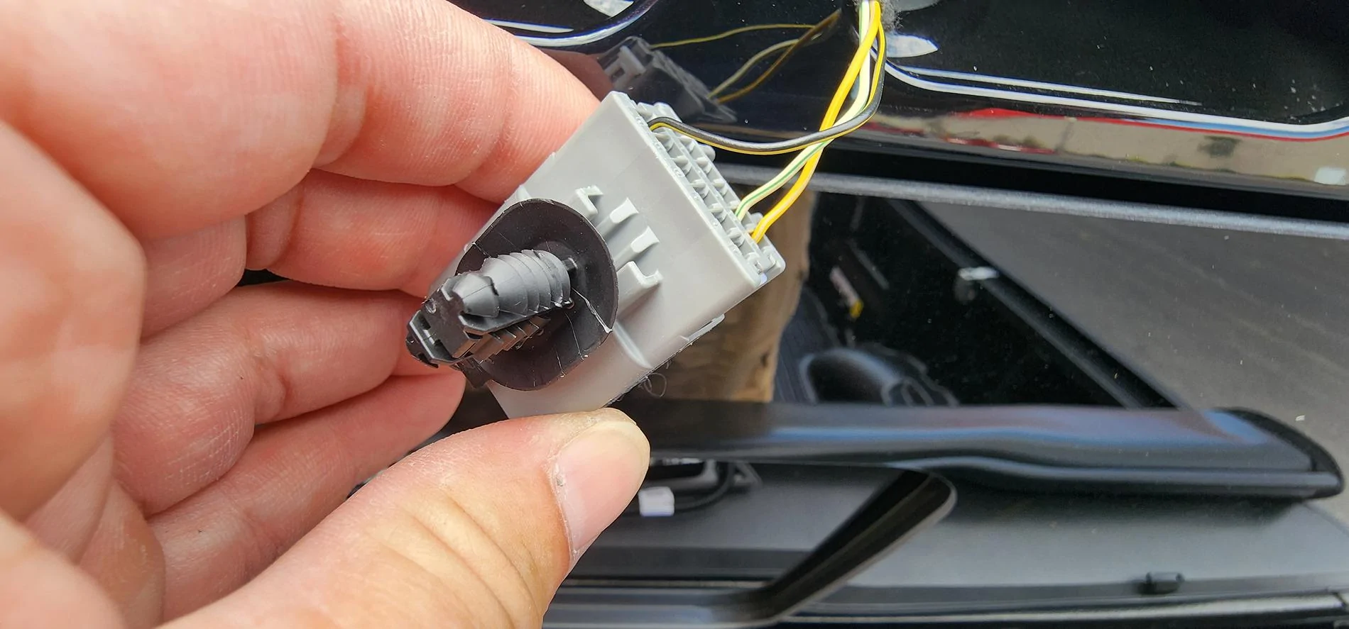 Ford F-150 2024 CHMSL Cam (aka 'Bed Cam')? 20240828_115448