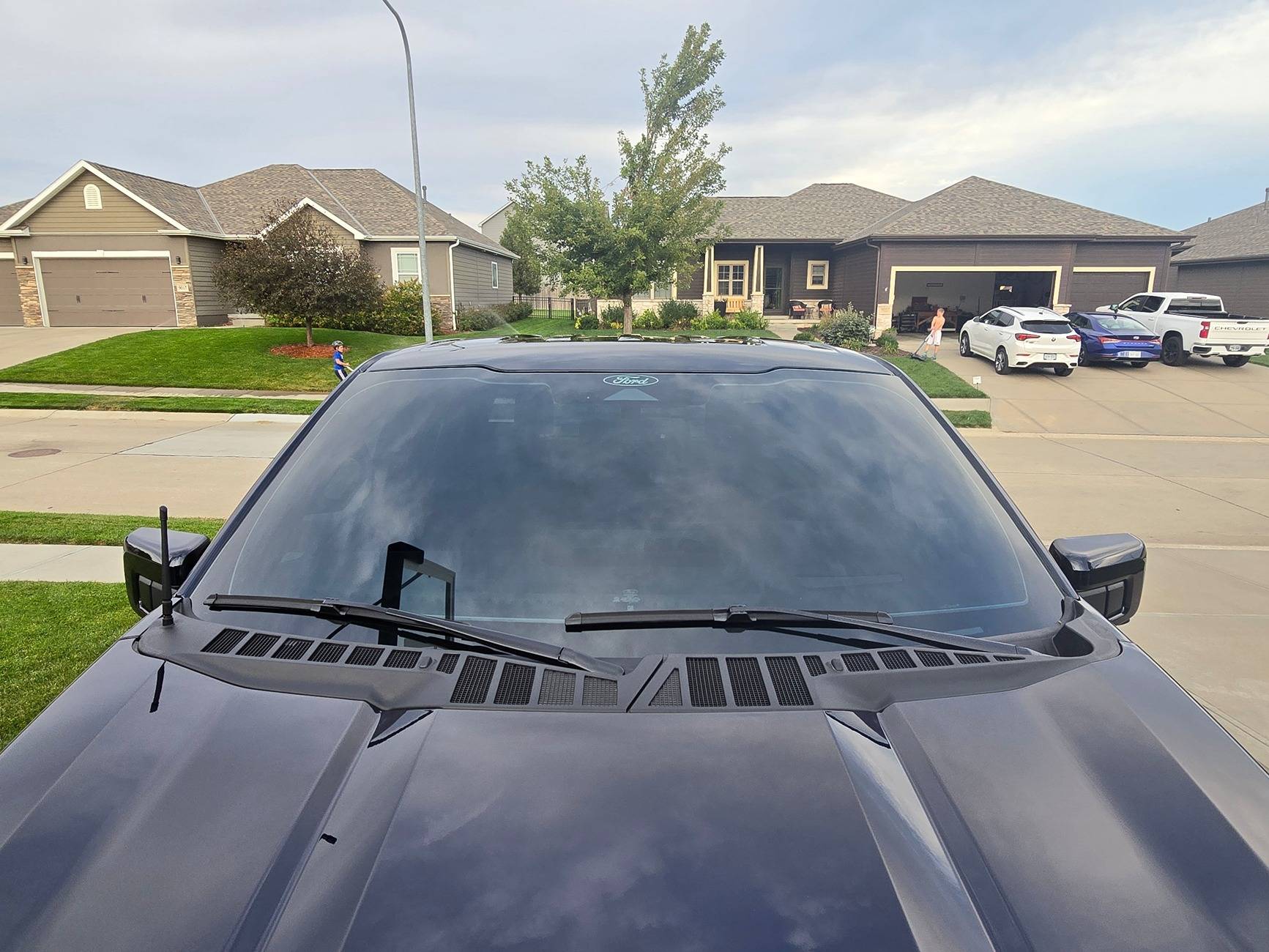 Ford F-150 Wanting to tint windows! ( completed) 20240922_181909