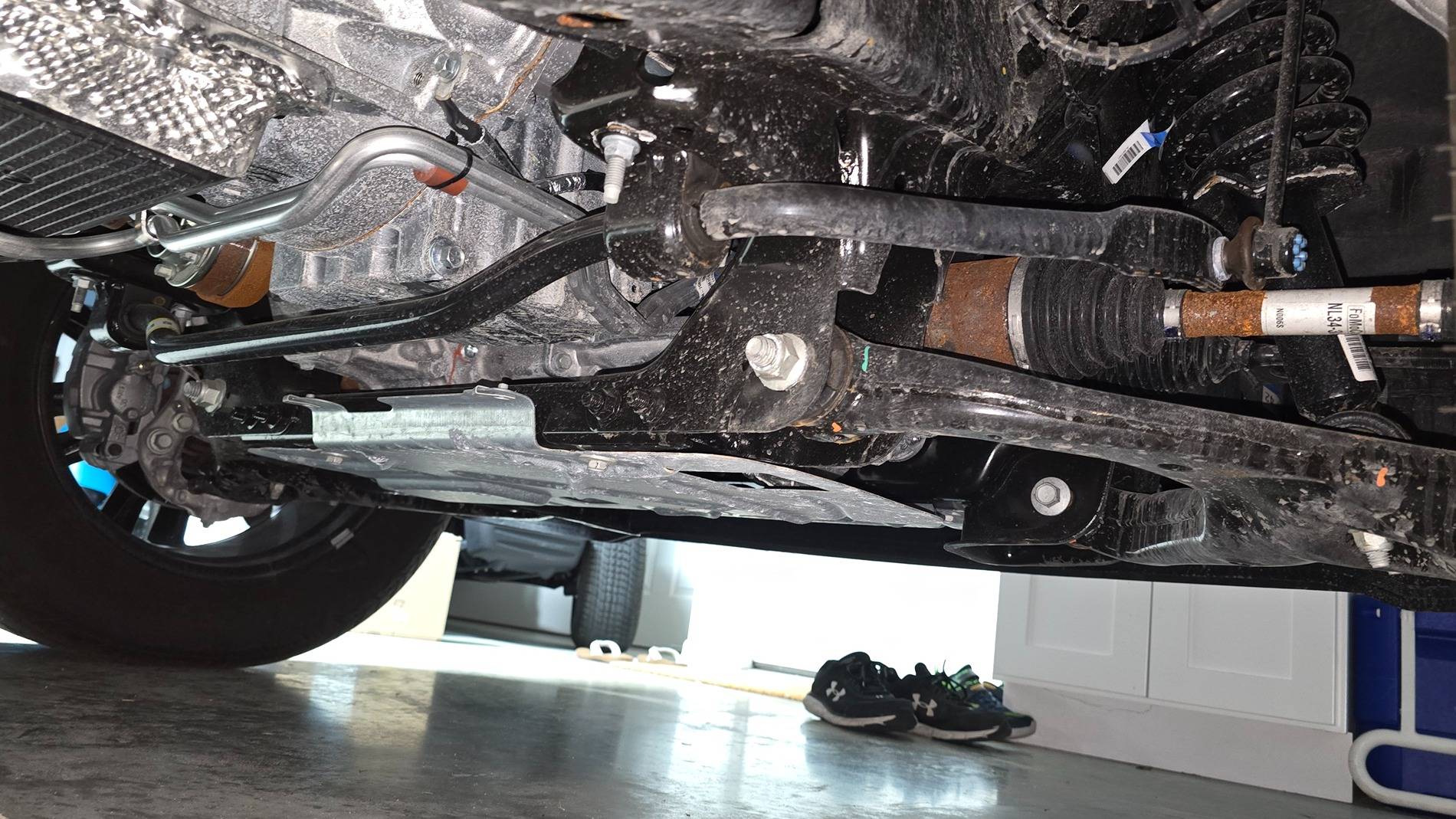 Ford F-150 Rust on brand new 2025 Platinum 20250218_224412