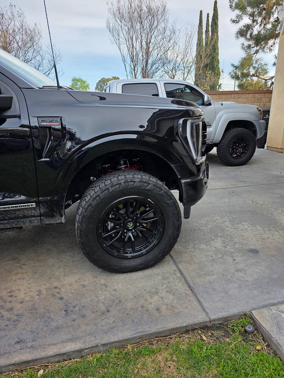 Ford F-150 New Fox Elite Series 2.5 Coilover 20250316_173533