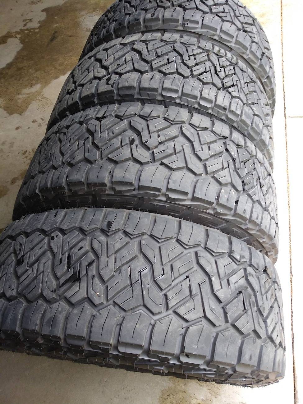 Ford F-150 4 wheels & tires 20250520_121347